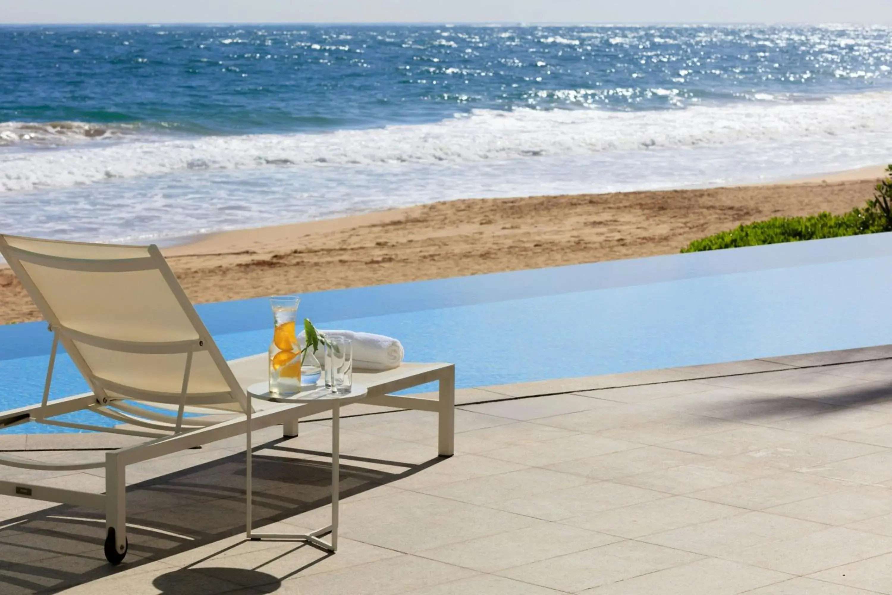 Swimming pool in La Concha Resort, Puerto Rico, Autograph Collection Swimming pool in La Concha Resort, Puerto Rico, Autograph Collection