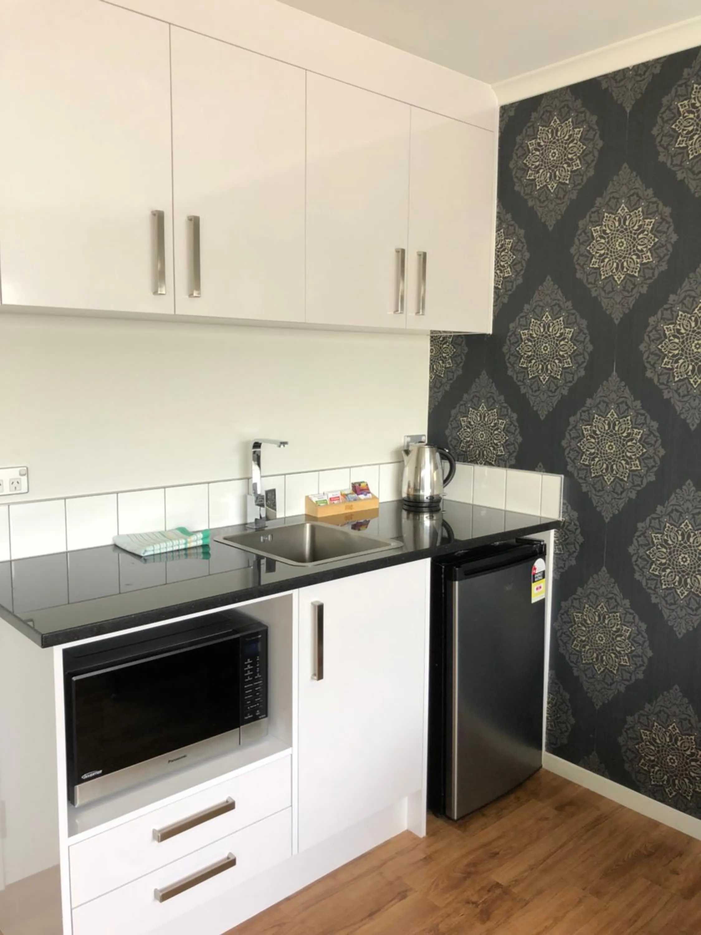 Kitchen or kitchenette in Uni Motel