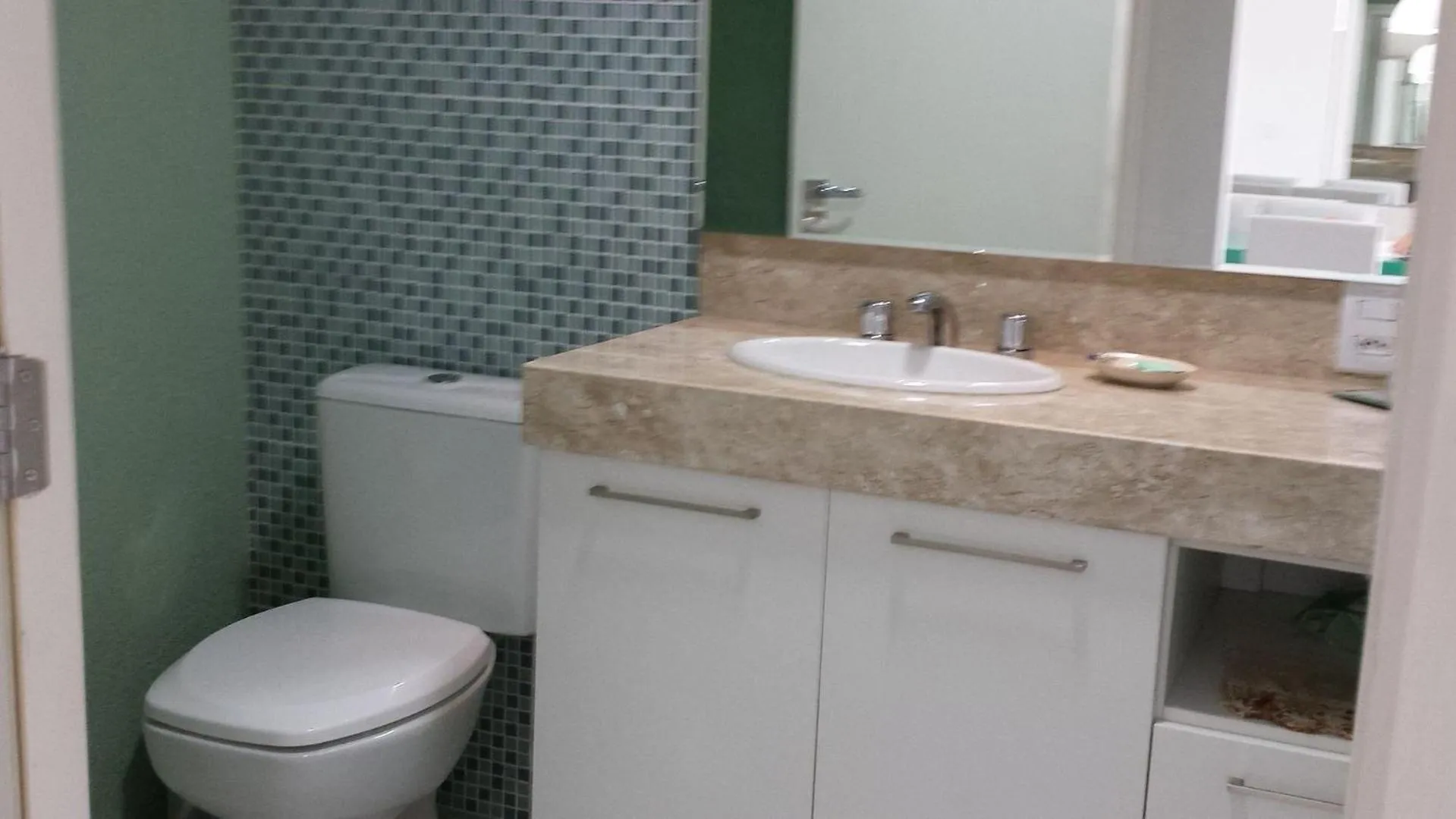 Toilet in Atlantida Park Residence