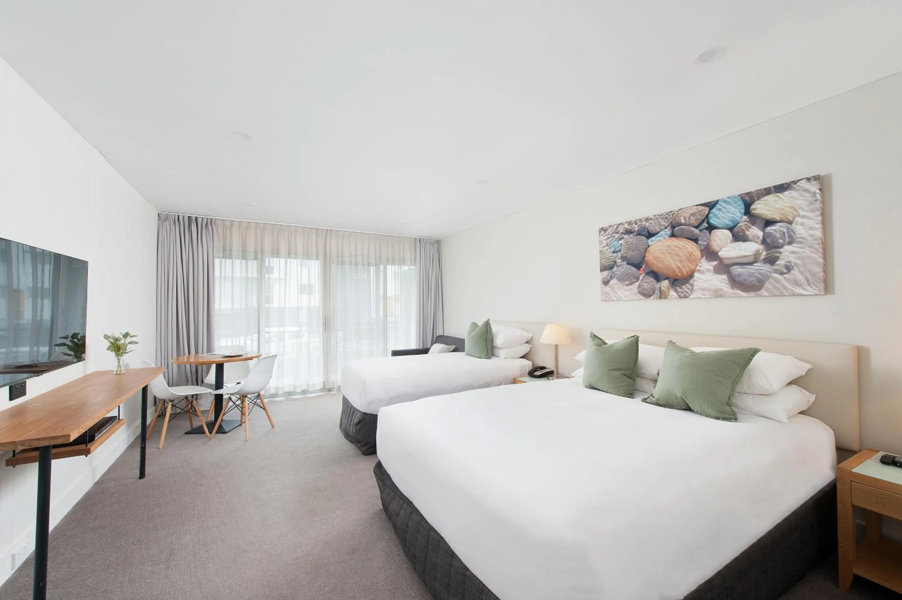 Photo of the whole room, Bed in Hotel Nelson