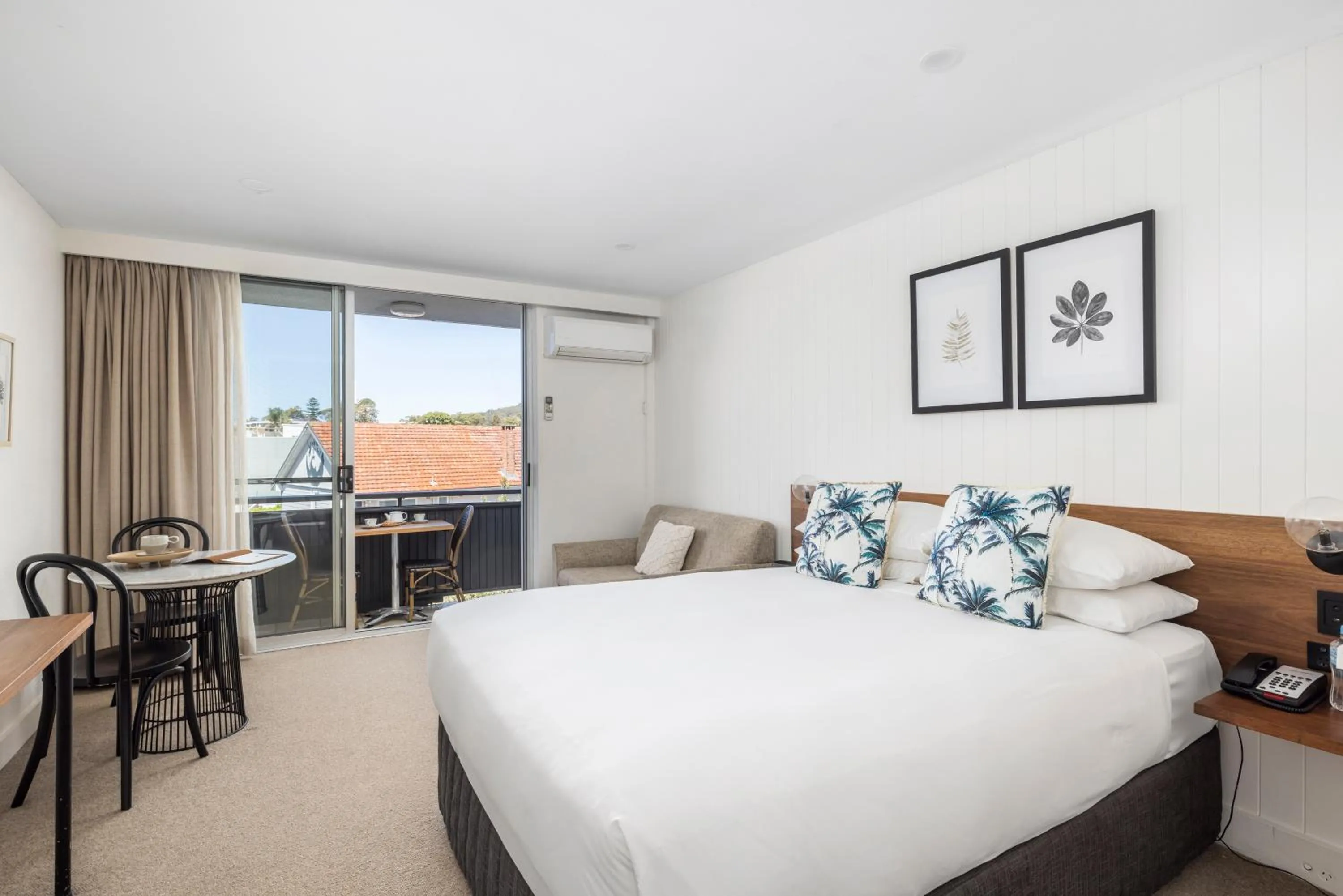 Bedroom, Bed in Hotel Nelson