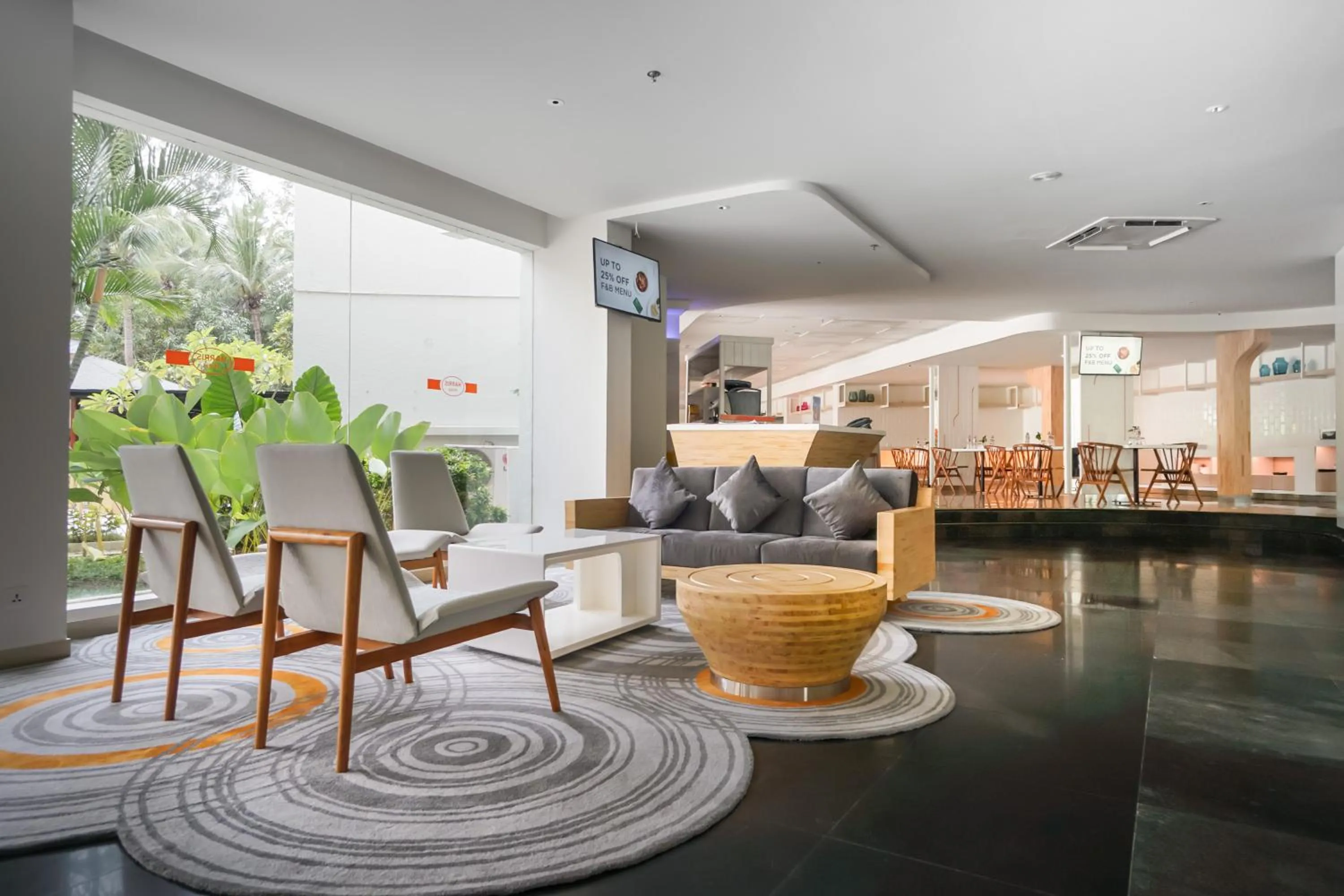 Patio in HARRIS Resort Batam Waterfront