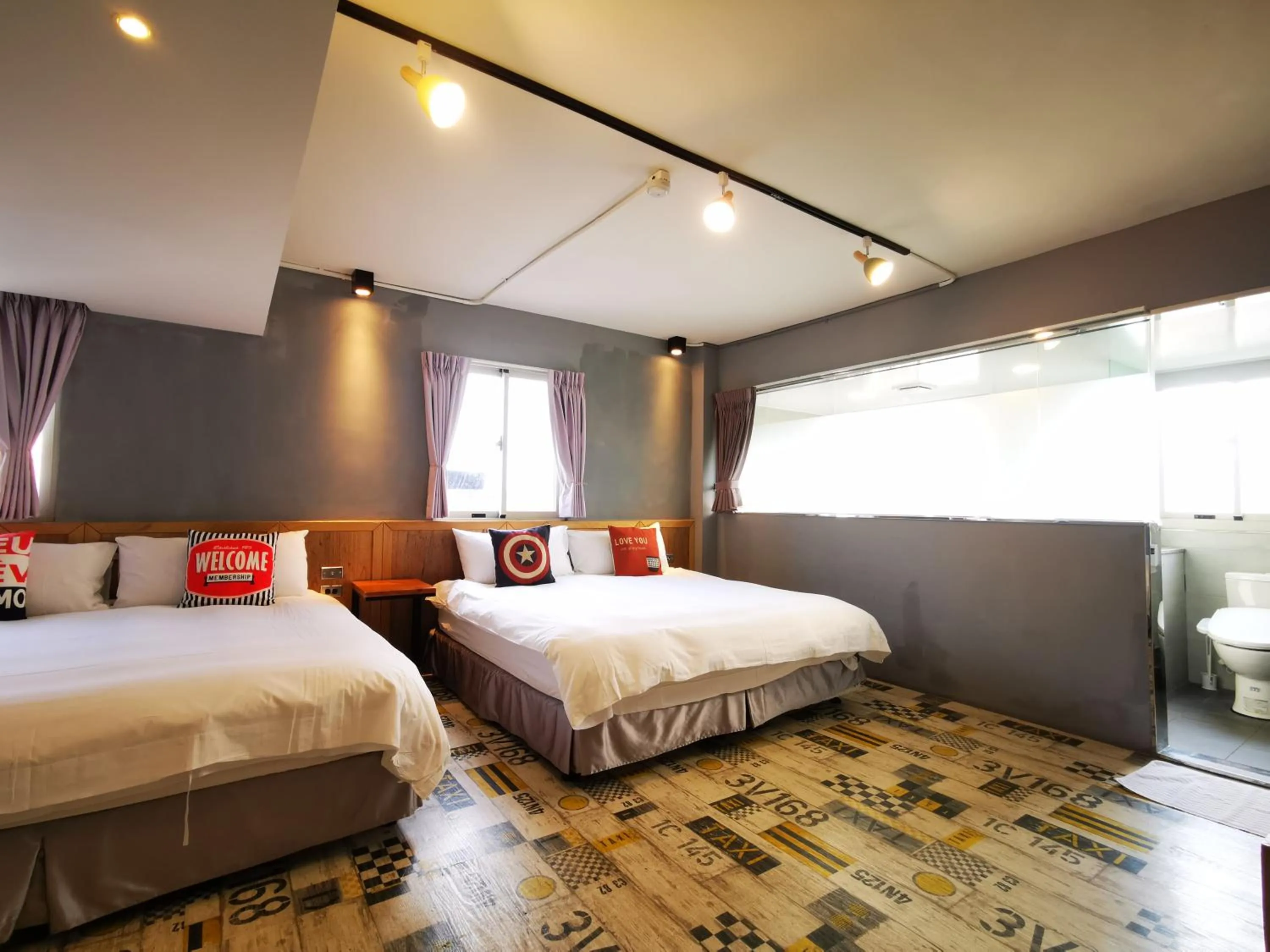 Bedroom, Bed in Slow Wow Hot Spring Hotel