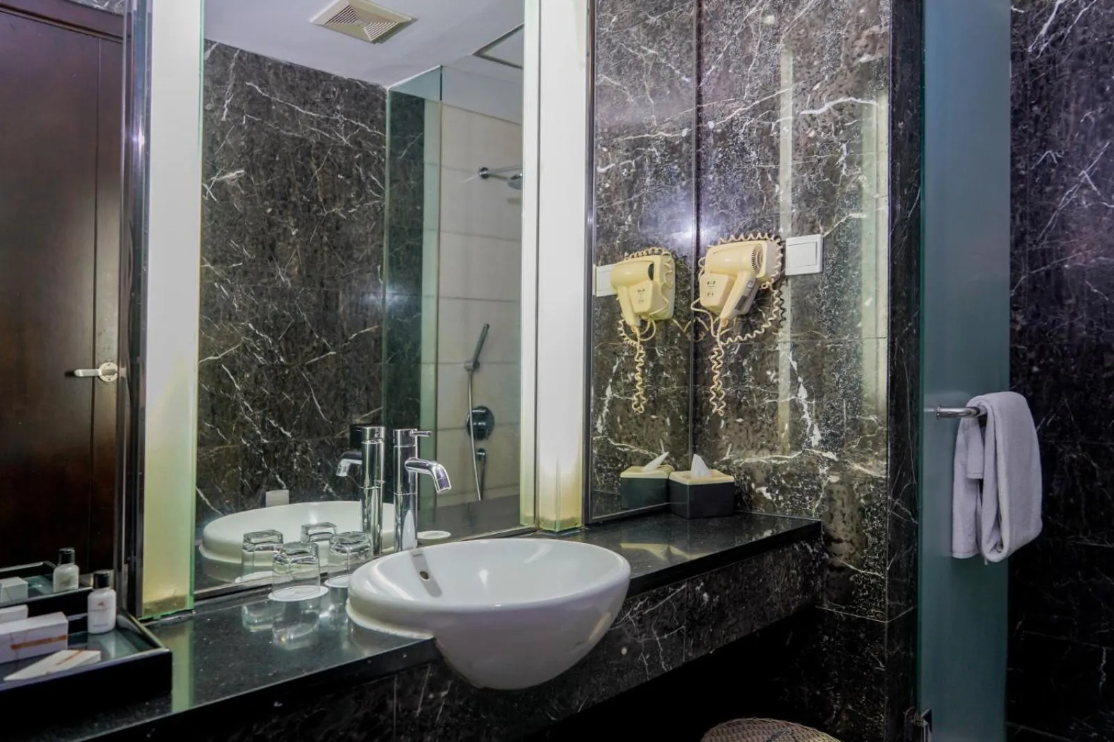 Cambridge Hotel Medan