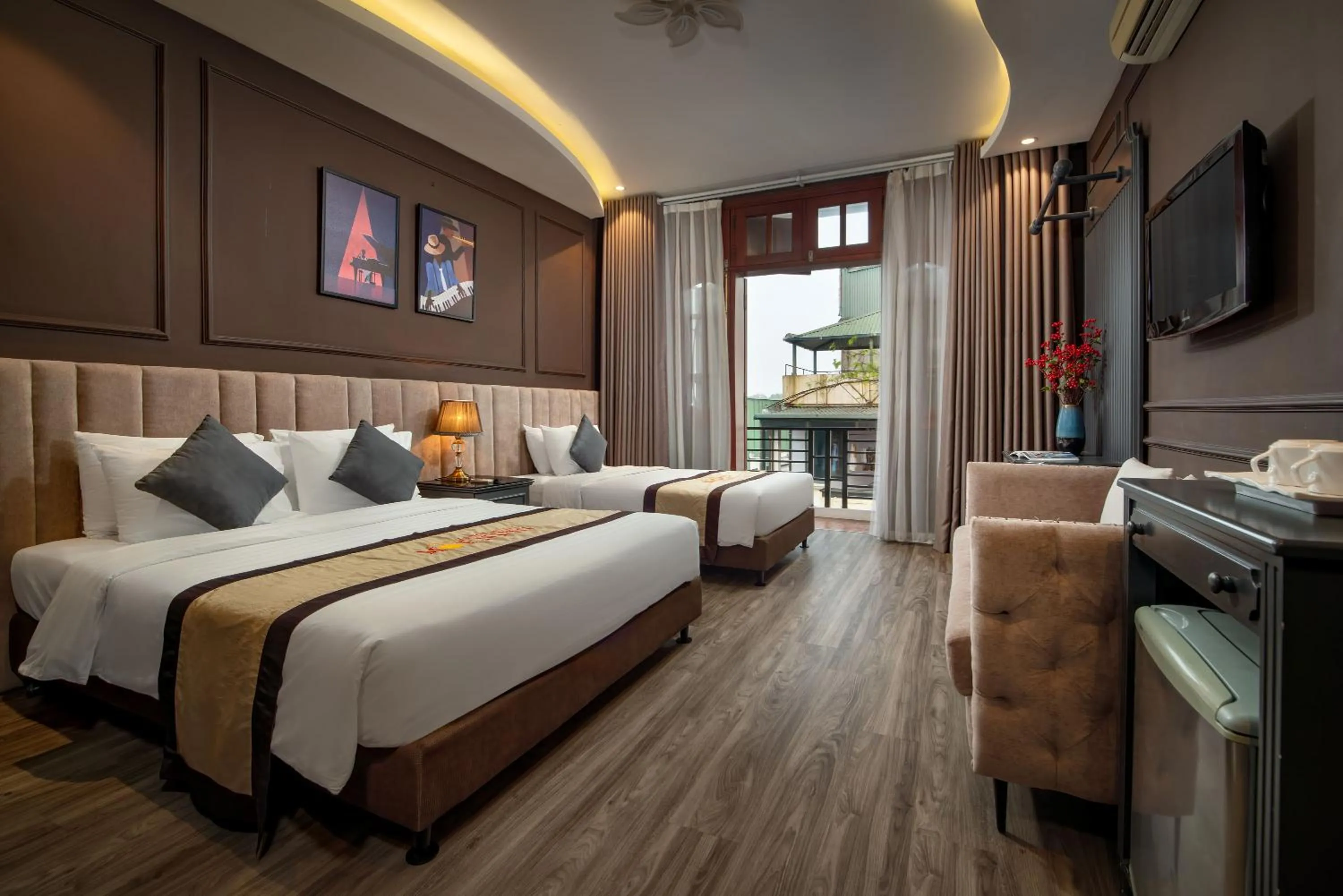 Triple Room with Balcony in Hanoi Morning Hotel