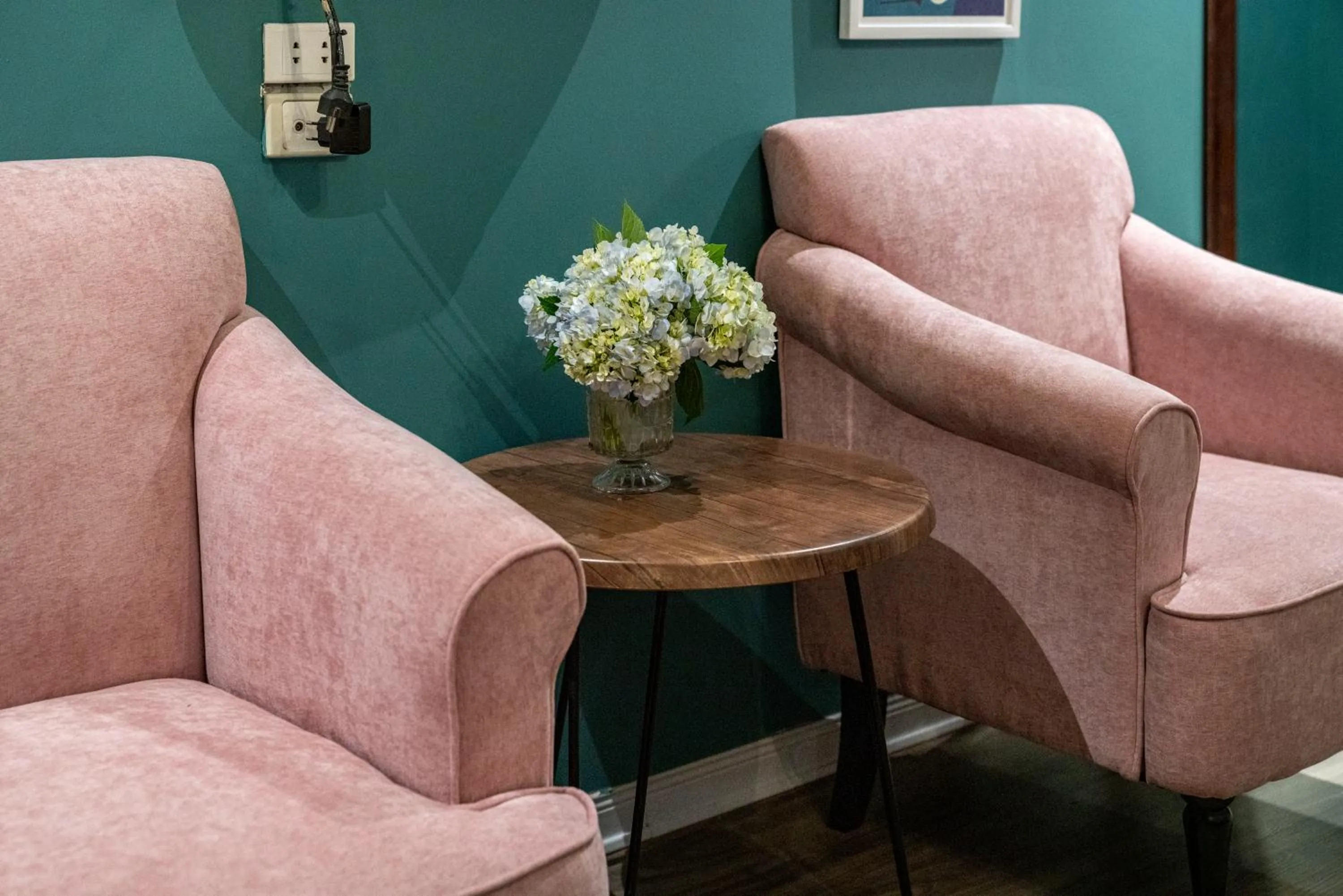 Seating area in Hanoi Morning Hotel