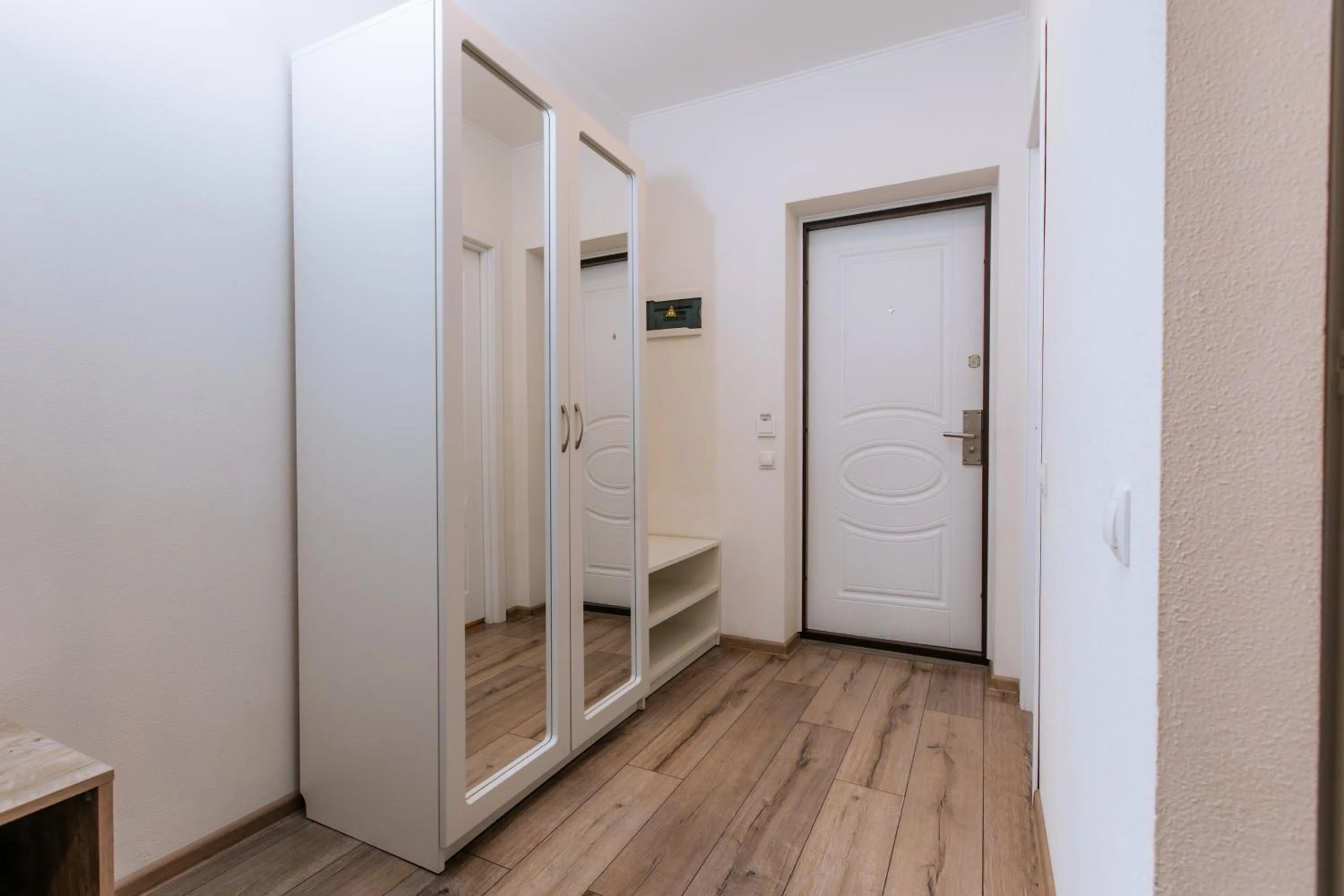 wardrobe in Smart Apart