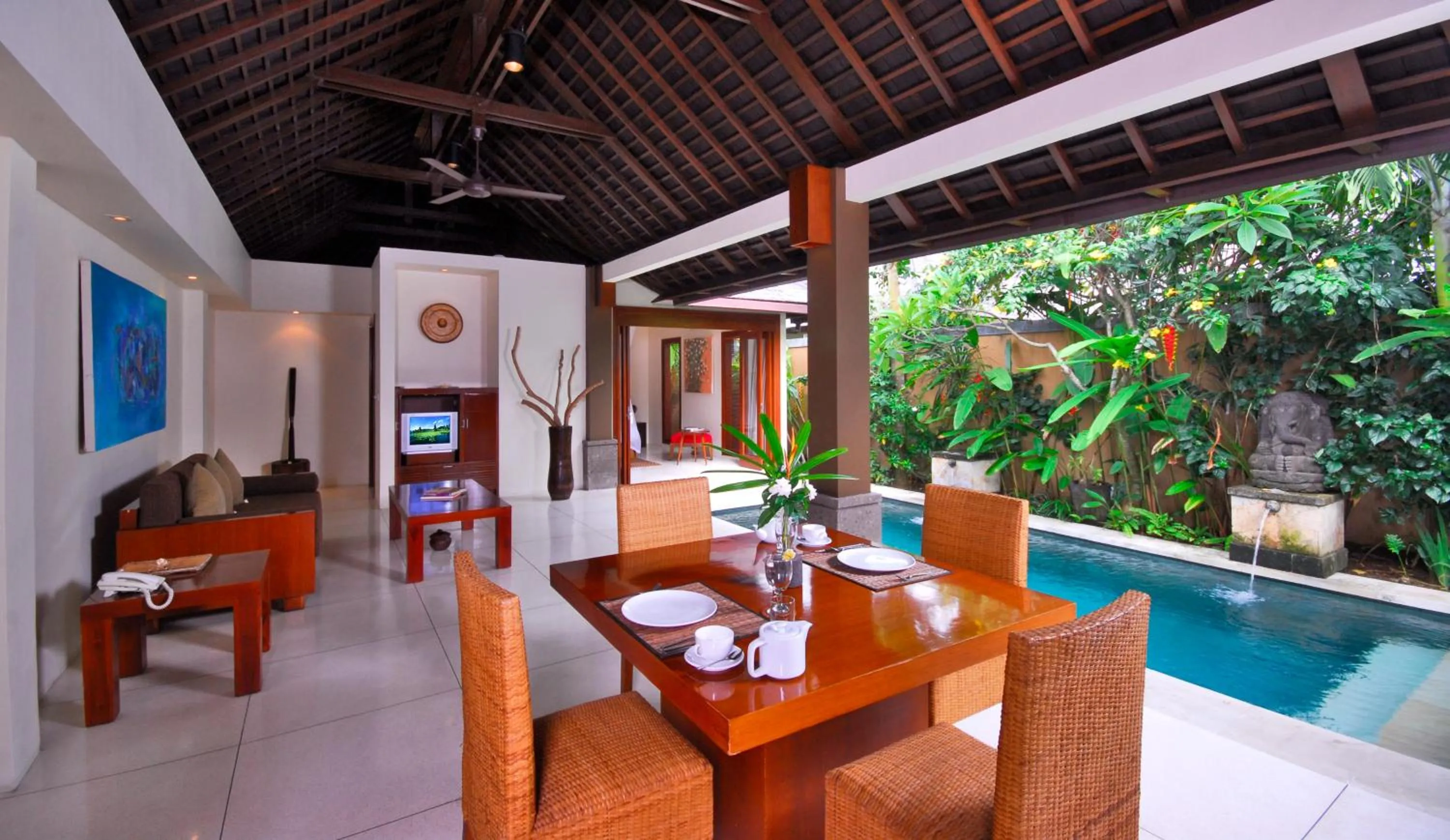 Day in Nomad Hub Canggu Bali