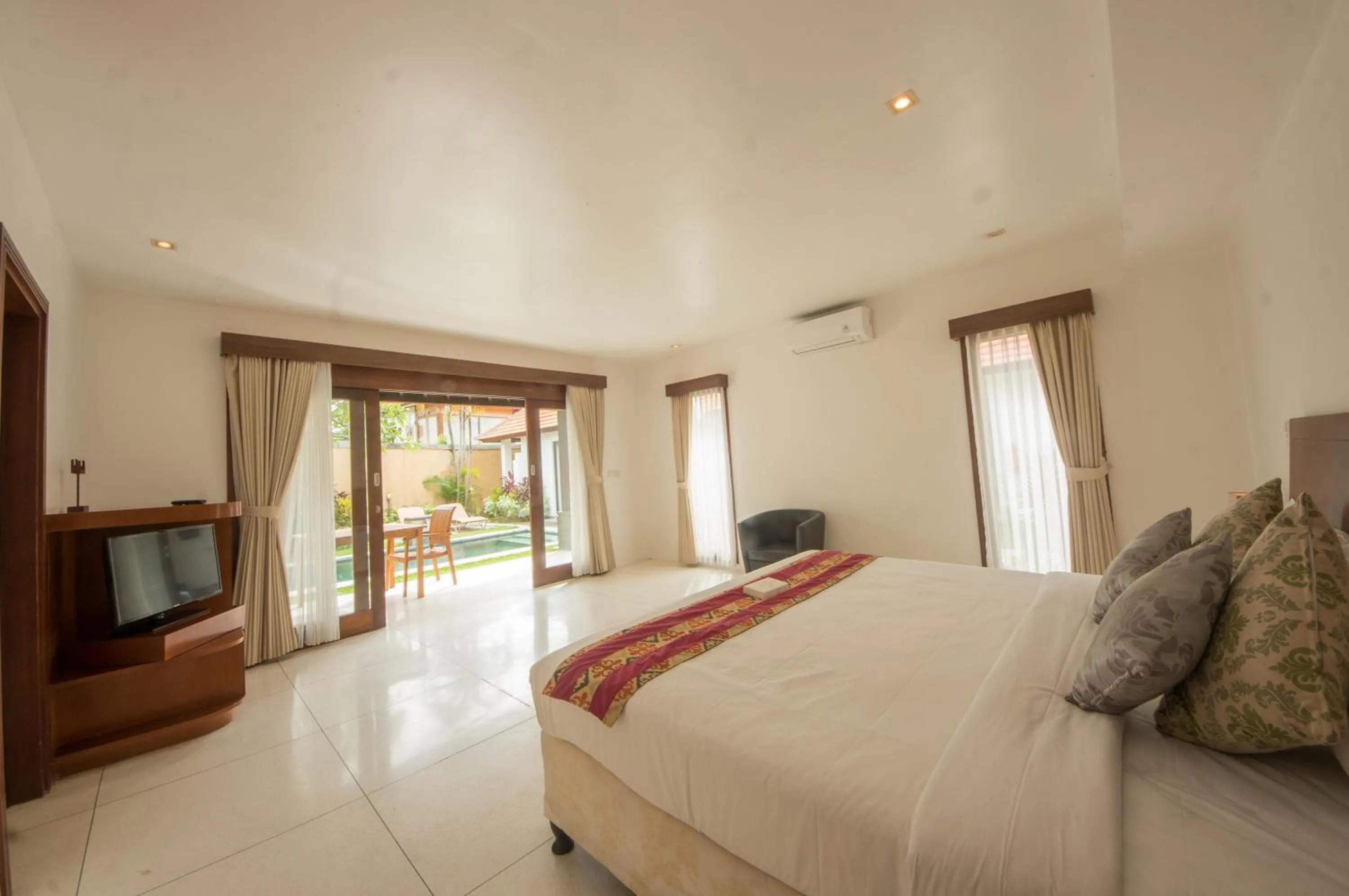 Bed in Nomad Hub Canggu Bali