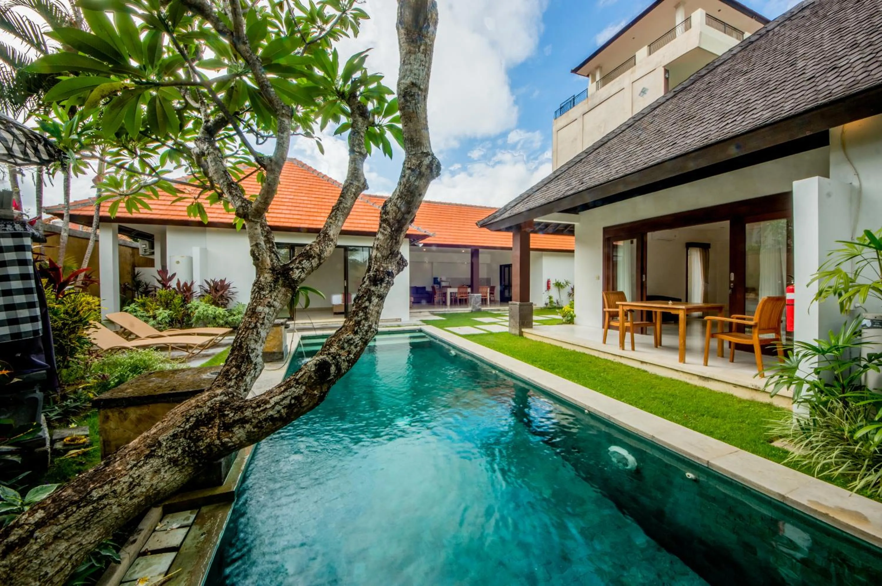Swimming pool in Nomad Hub Canggu Bali