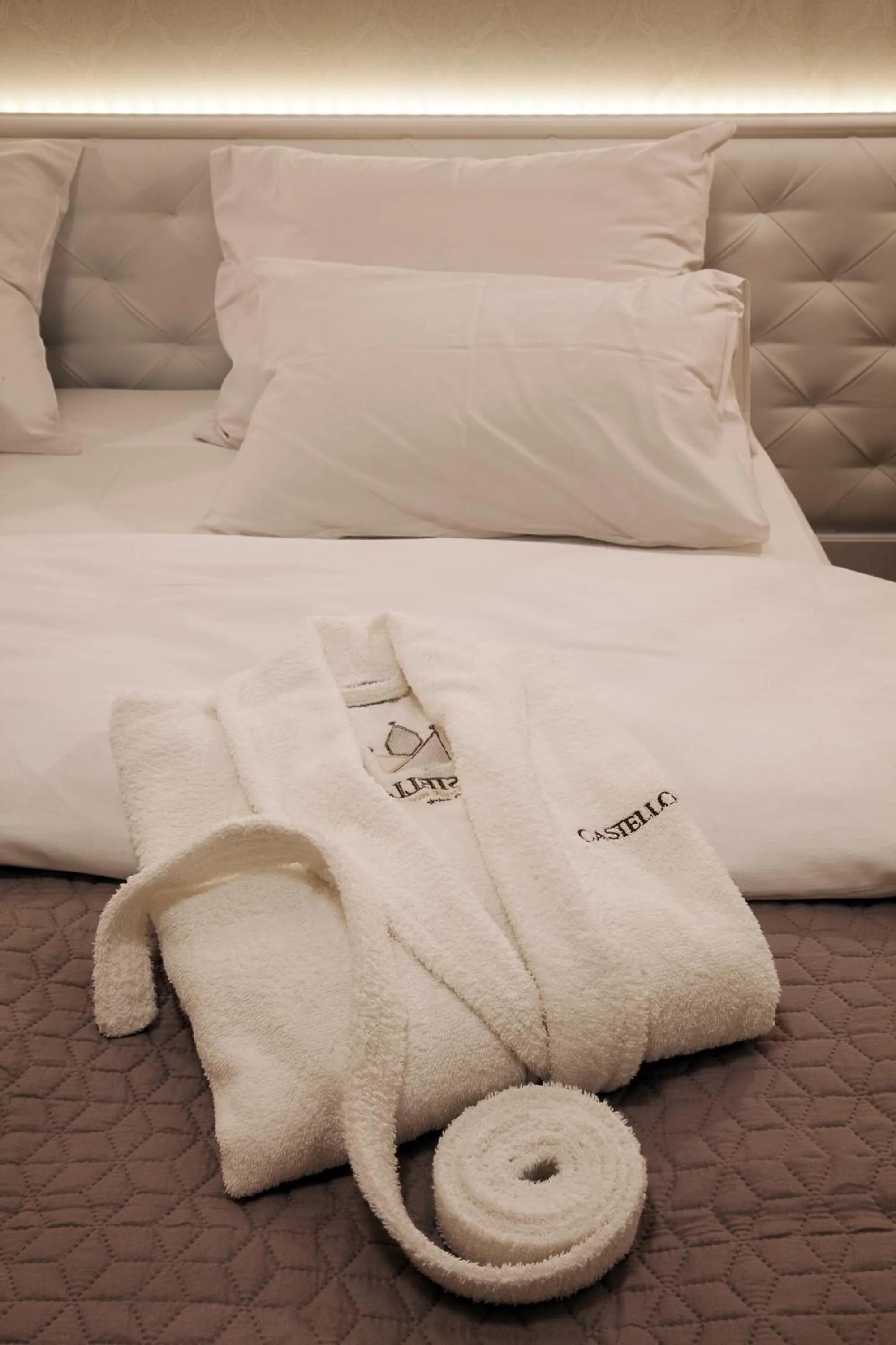 Bed in Castello Boutique Hotel
