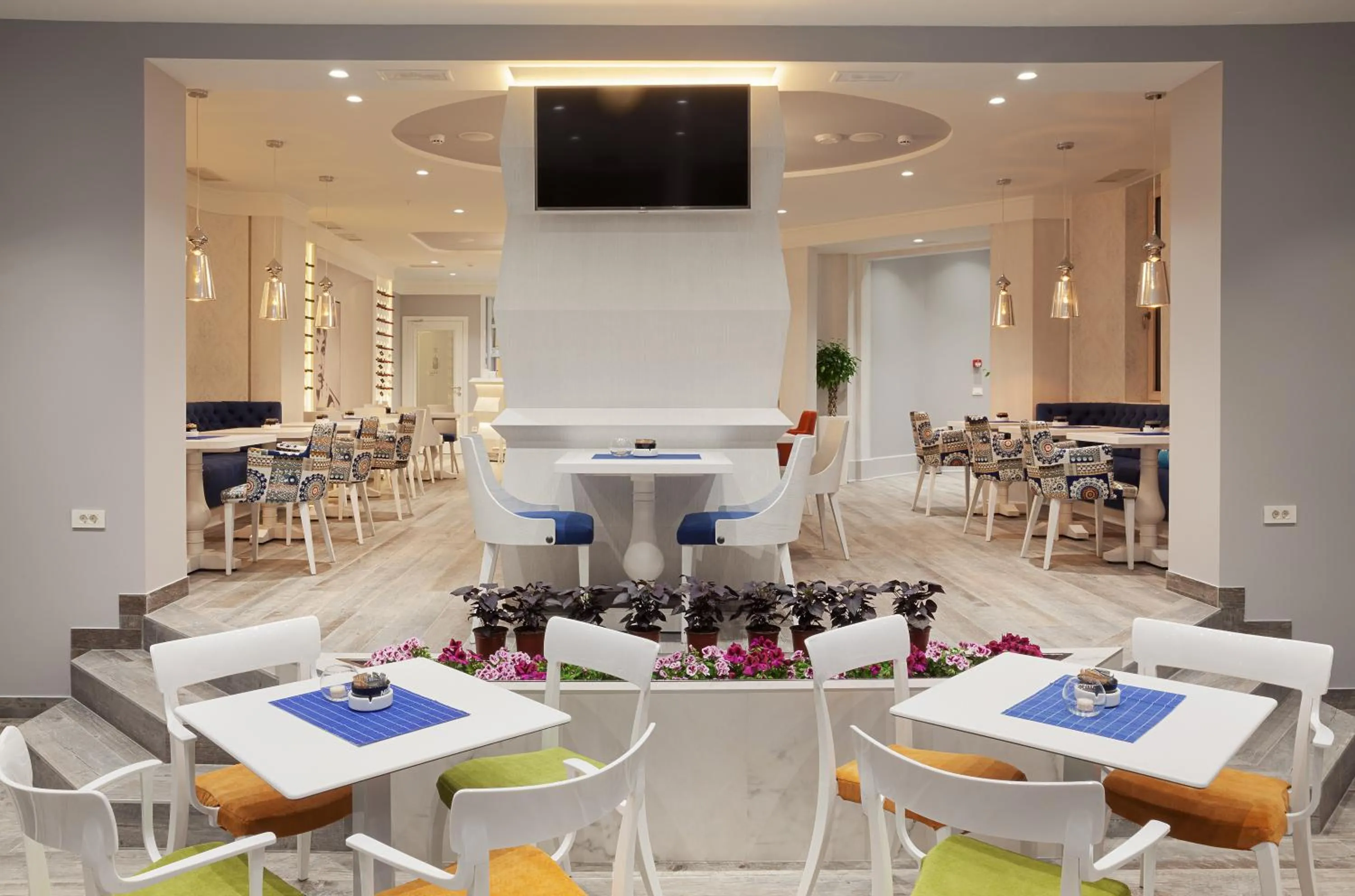 Restaurant/places to eat in Castello Boutique Hotel