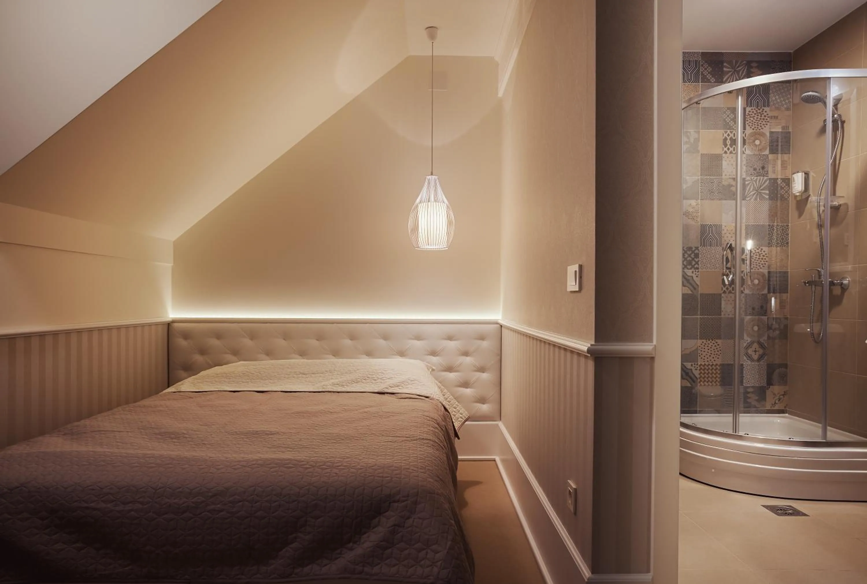 Bathroom, Bed in Castello Boutique Hotel
