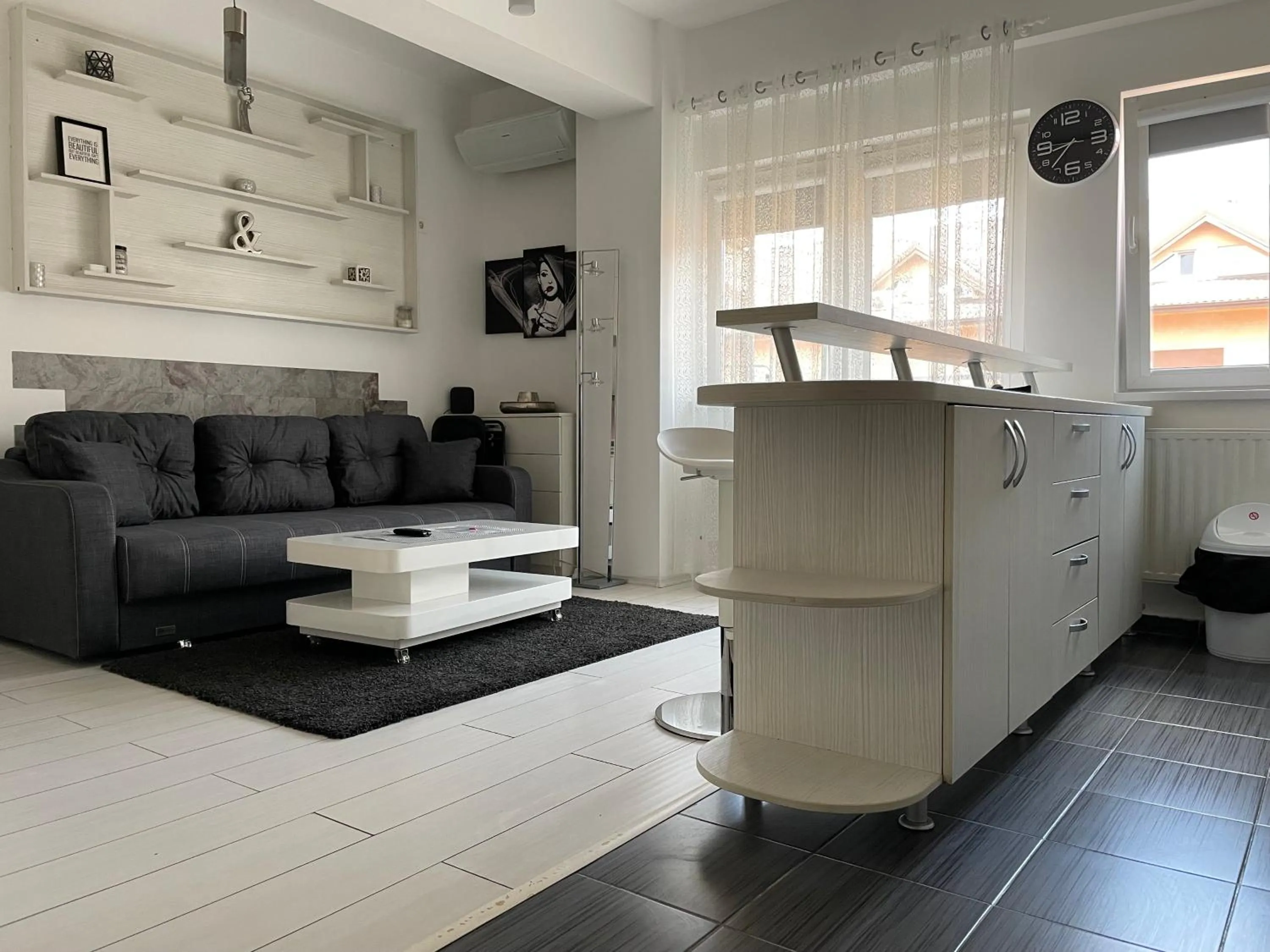 Living room in Studio Residence Militari