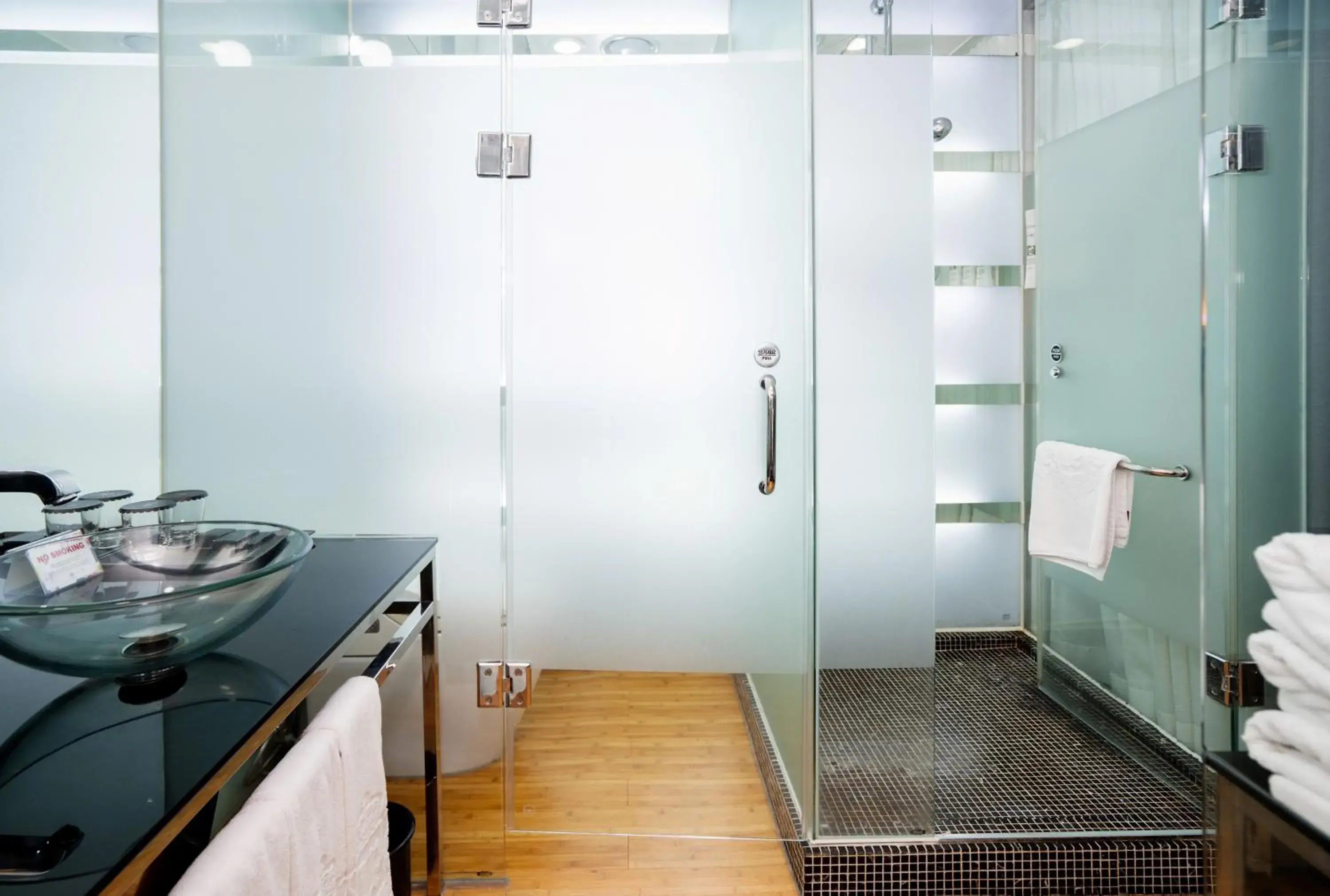 Superior Twin Room - Club Noise in Imperial Palace Boutique Hotel Itaewon - Renovated in 2025 Superior Twin Room - Club Noise in Imperial Palace Boutique Hotel Itaewon - Renovated in 2025