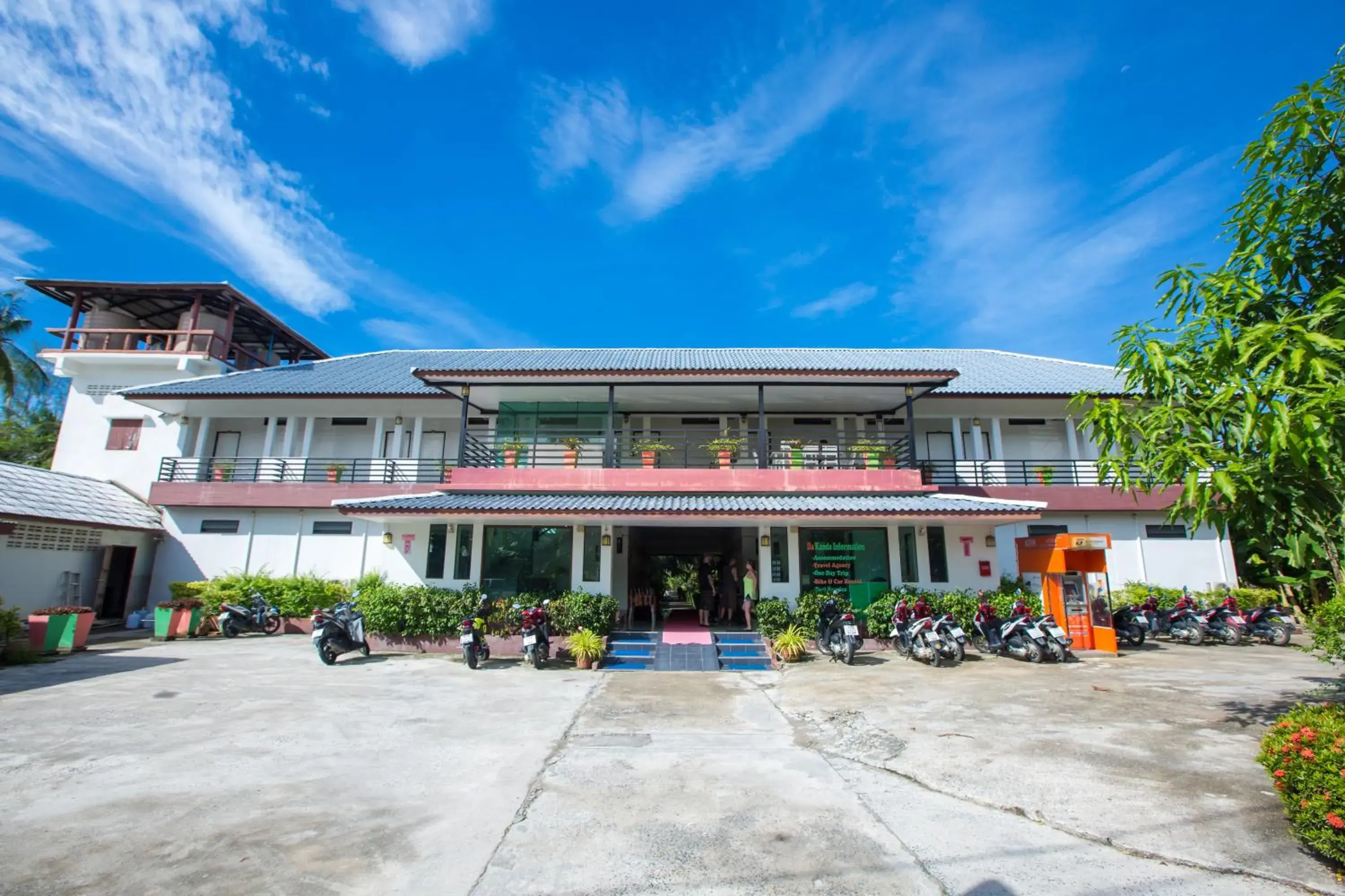 Property building in Da Kanda Villa Beach Resort Property building in Da Kanda Villa Beach Resort