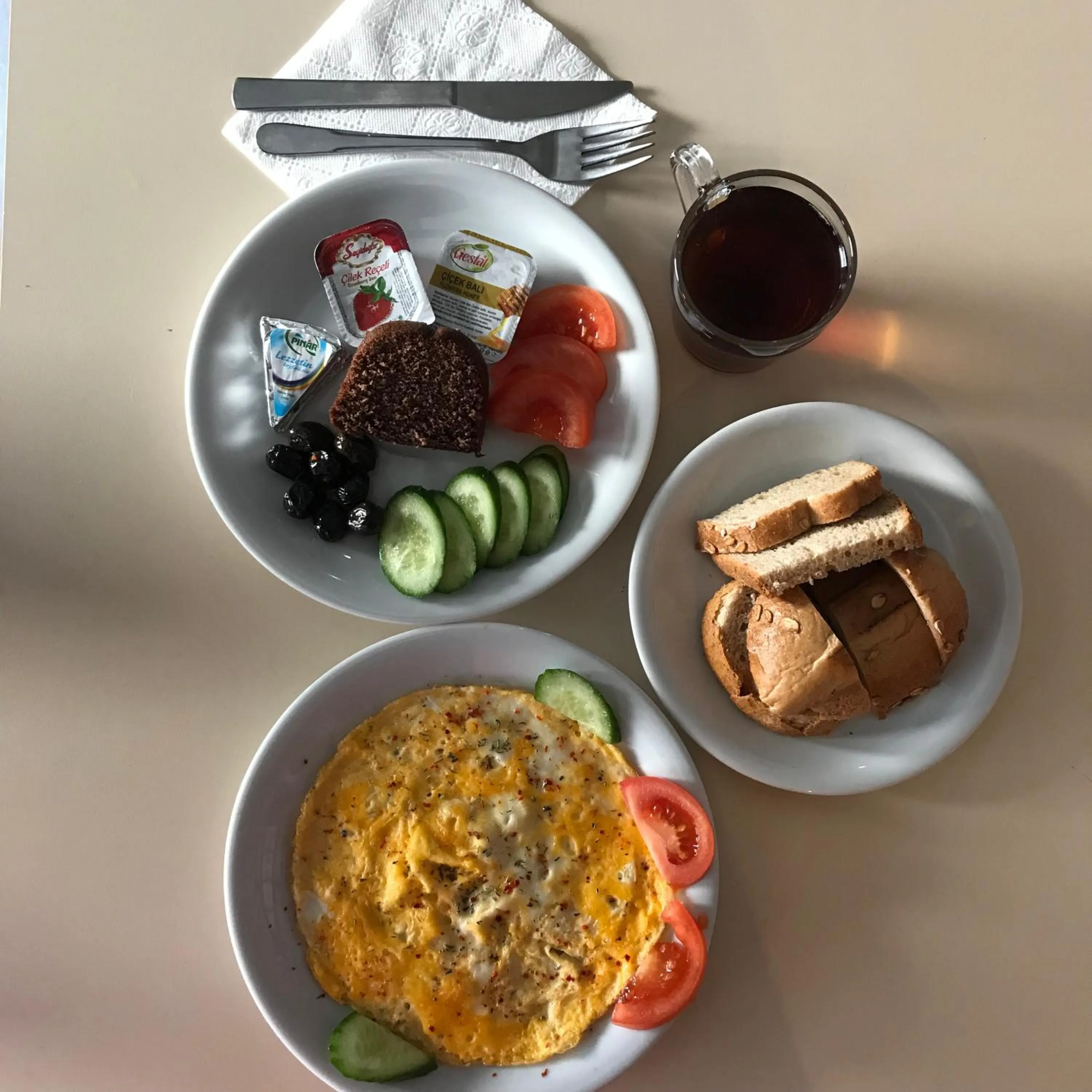 Breakfast in Second Home Hostel