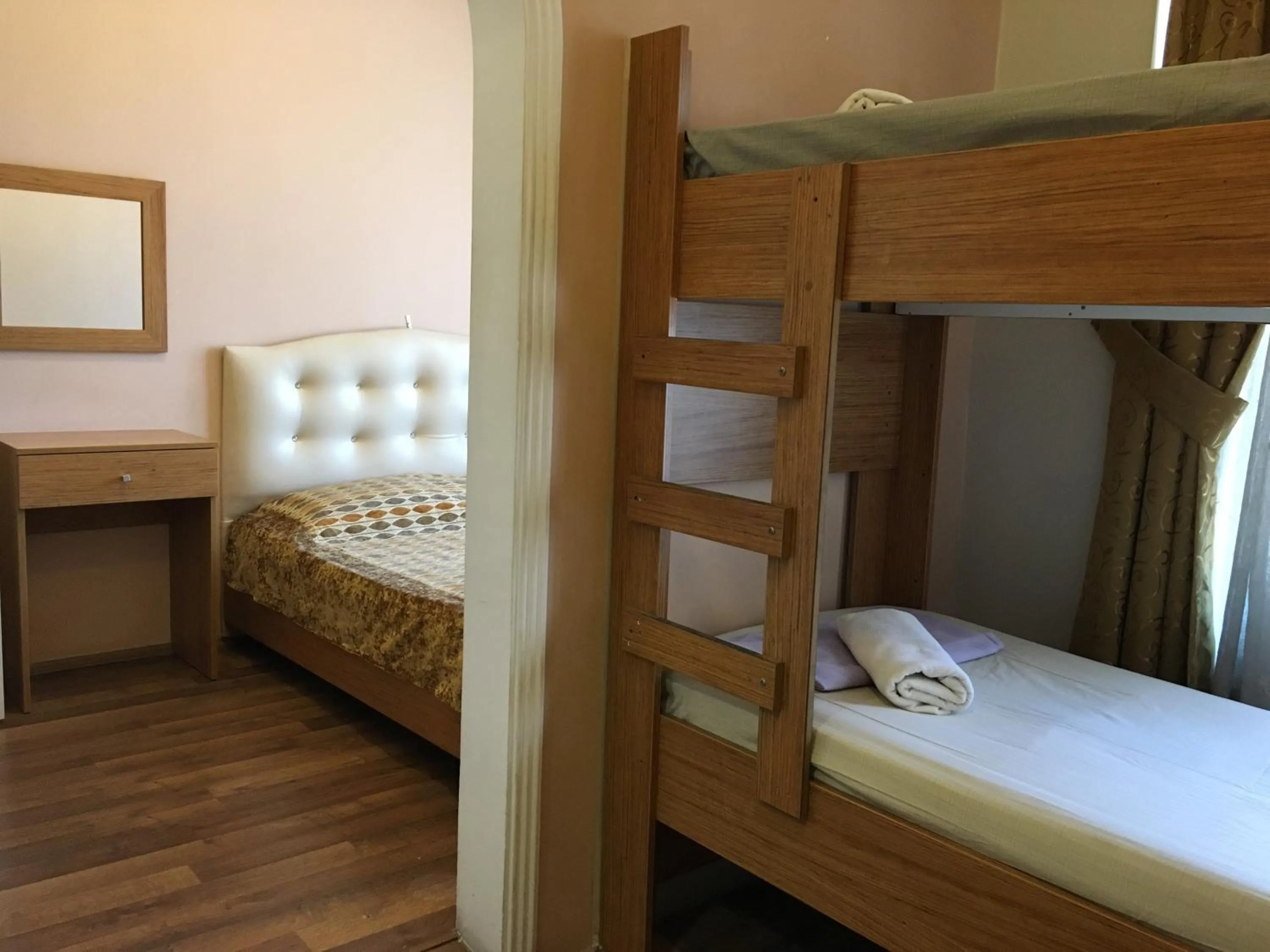 Bathroom, Bed in Second Home Hostel