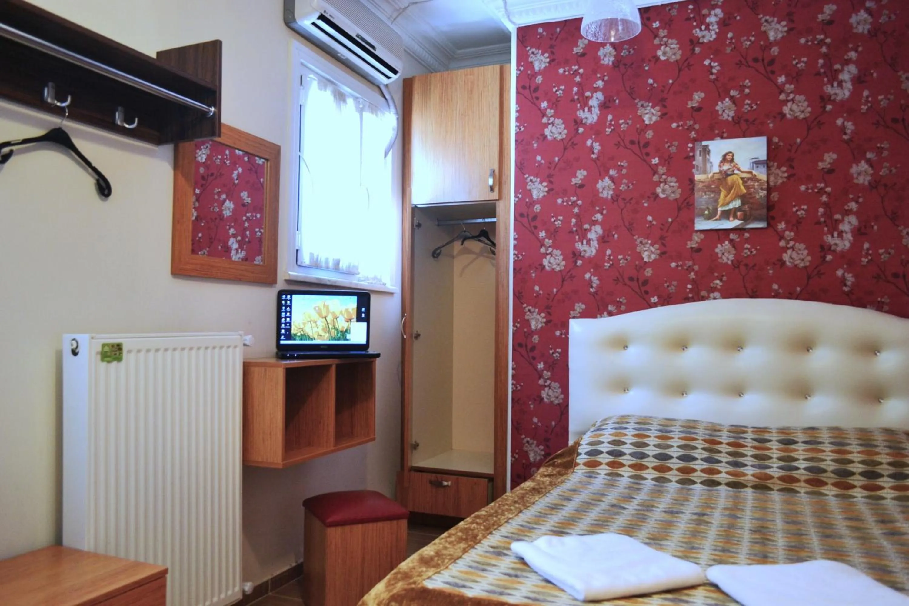 Bed in Second Home Hostel