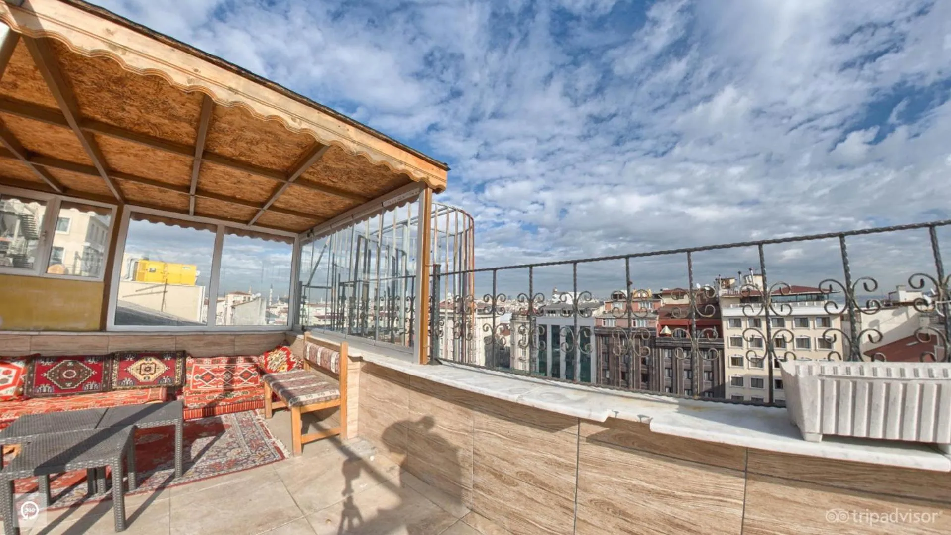 Balcony/Terrace in Second Home Hostel