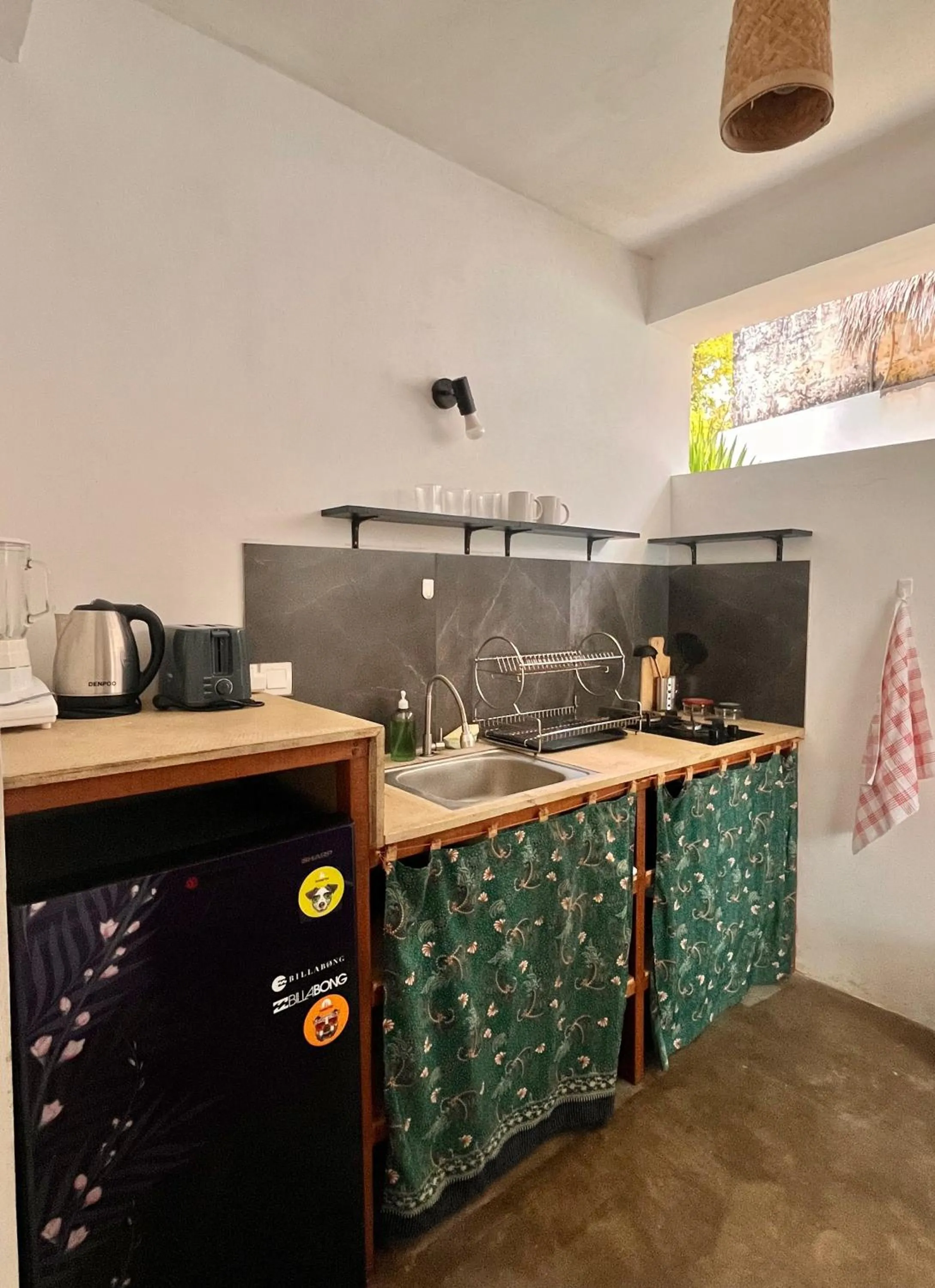 Kitchen or kitchenette in Vertical House Bali