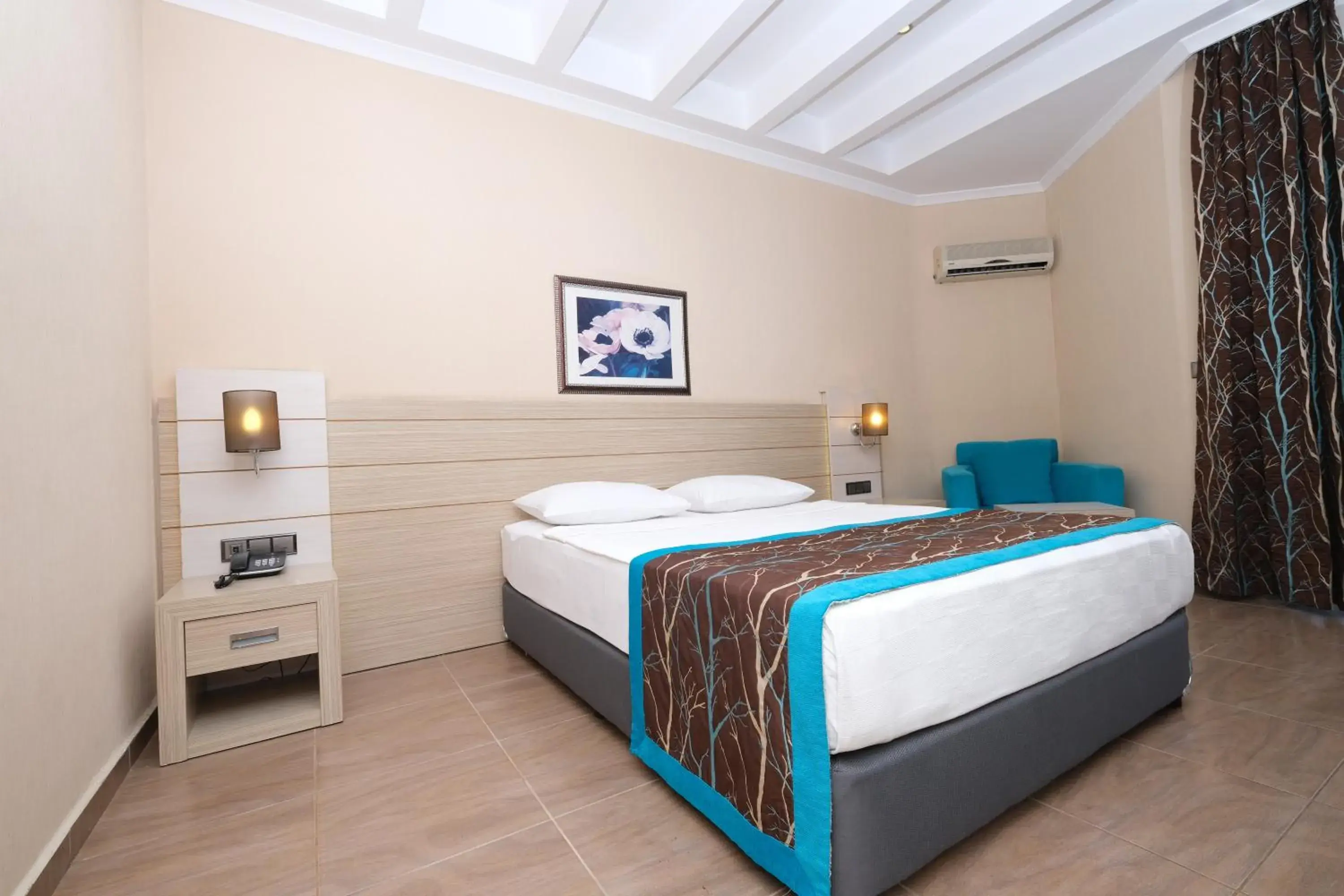 People, Bed in KAILA BEACH HOTEL All Inclusive