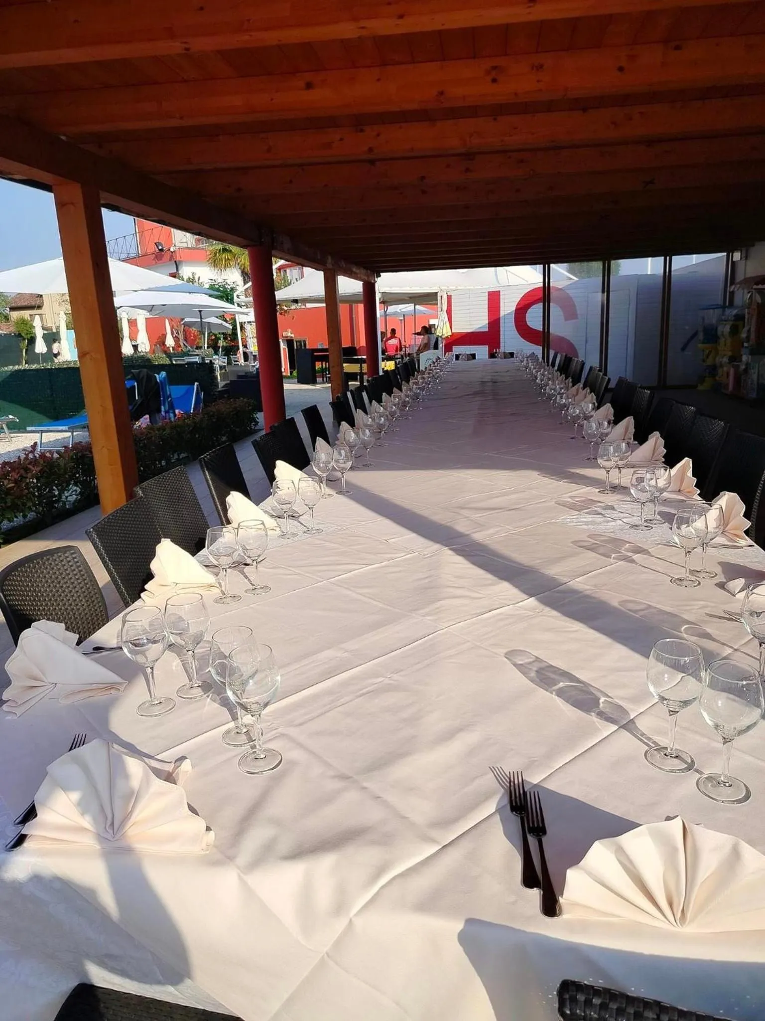 Restaurant/places to eat in Hotel Sporting