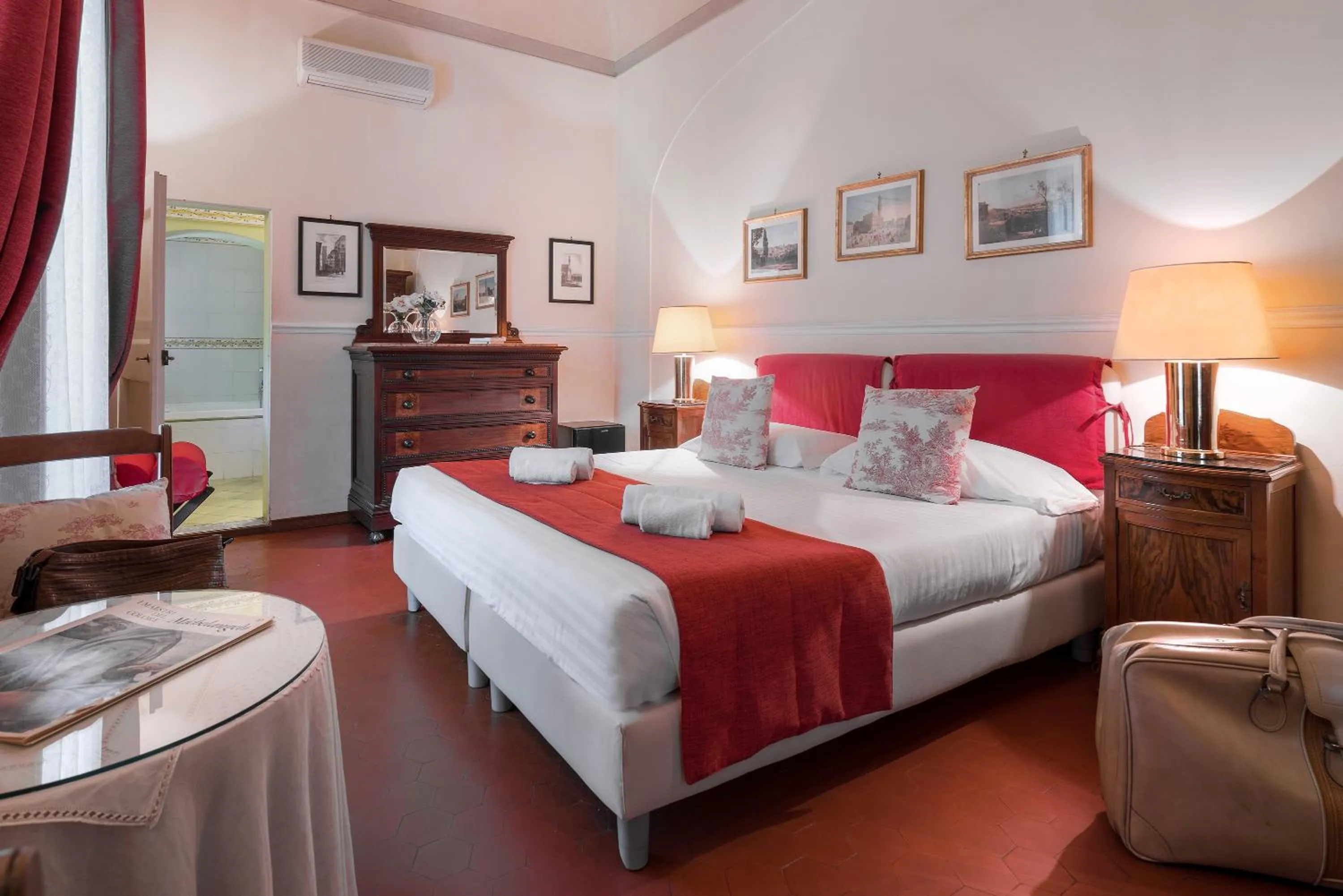 Bed in Villa Ape Rosa Relais