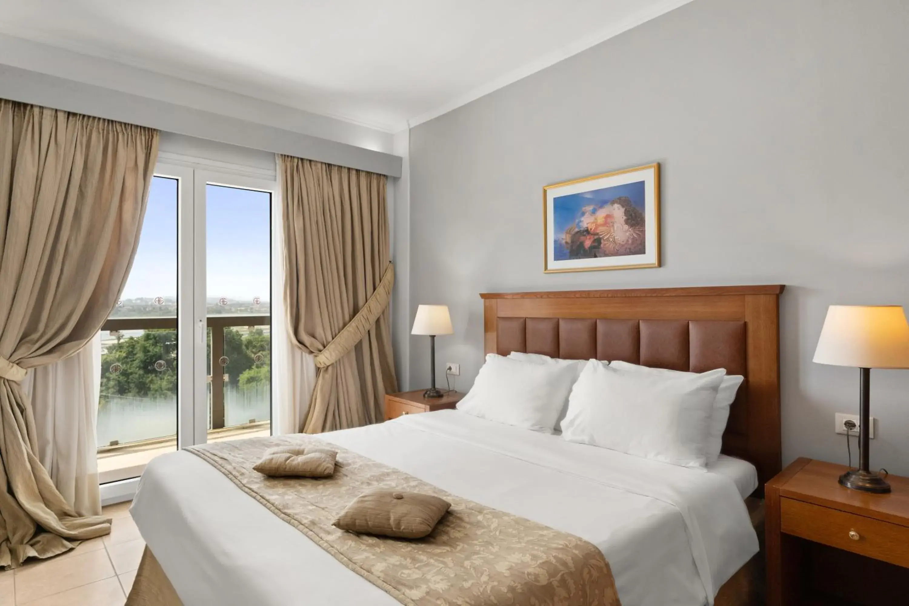 Suite with Lake View in Ariti Grand Hotel Suite with Lake View in Ariti Grand Hotel