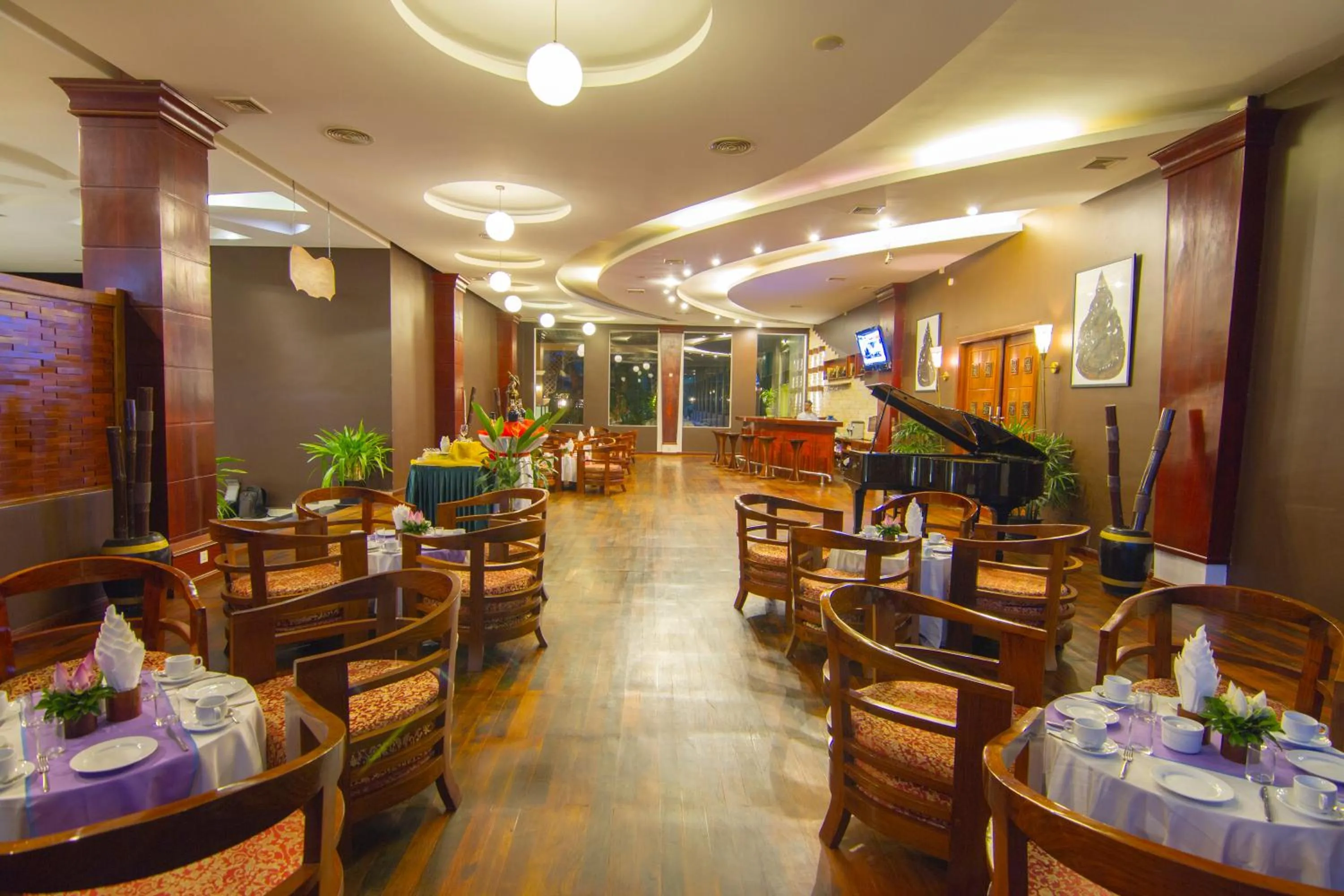 Lounge or bar in Pacific Hotel & Spa