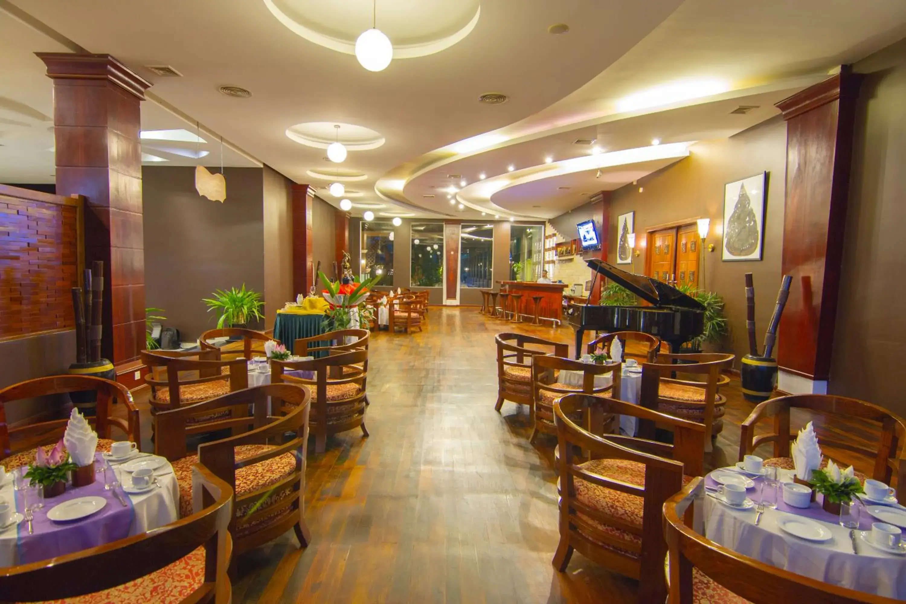 Lounge or bar, Restaurant/Places to Eat in Pacific Hotel & Spa