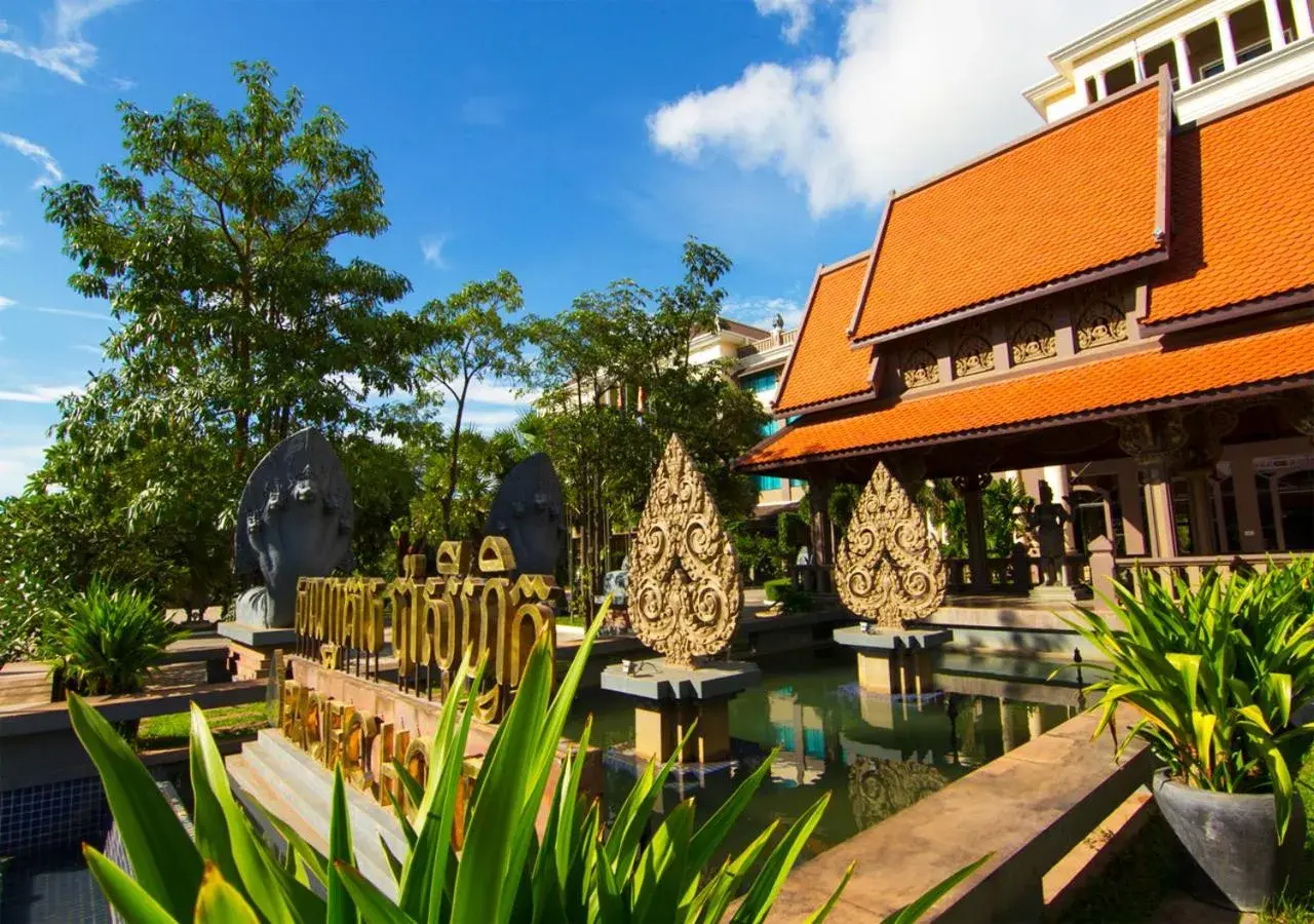 Facade/entrance in Pacific Hotel & Spa