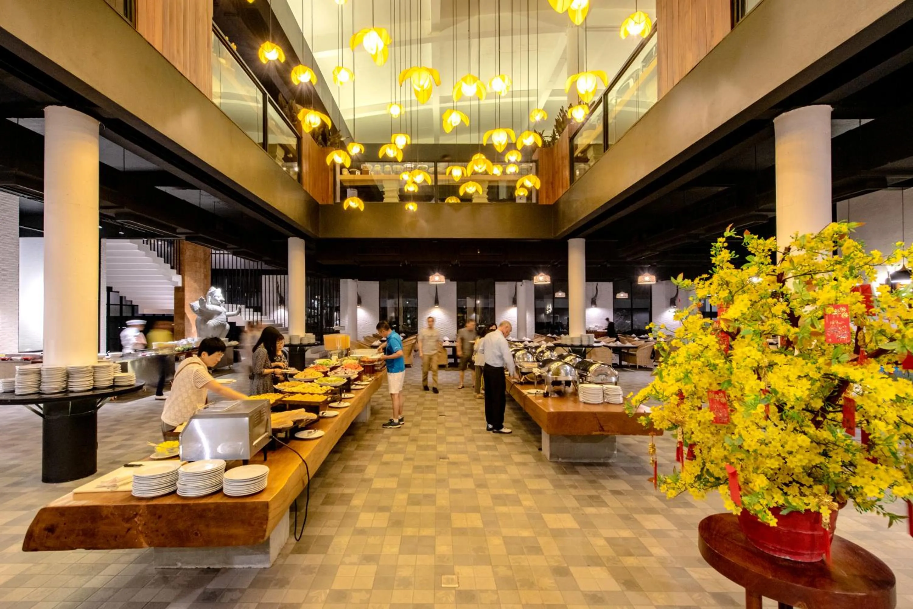 Breakfast in Pacific Hotel & Spa