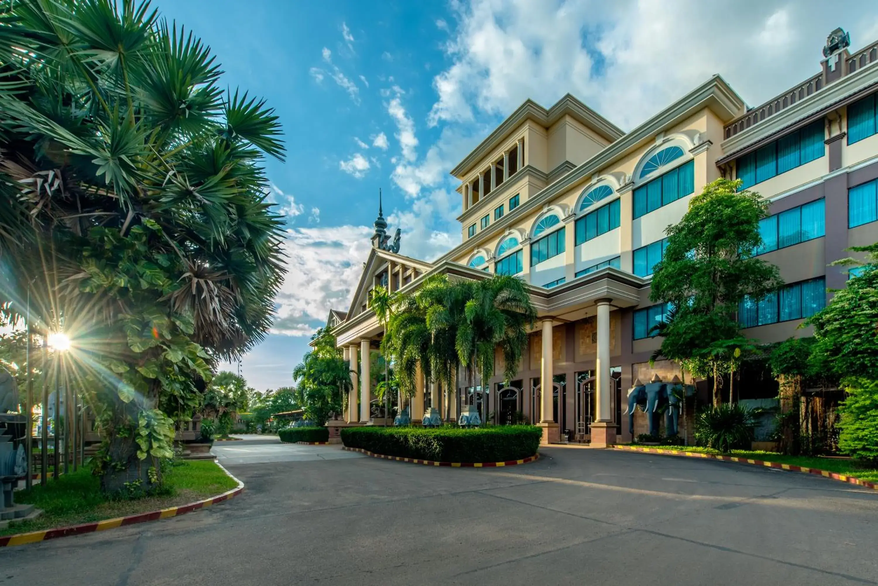 Facade/entrance, Property Building in Pacific Hotel & Spa
