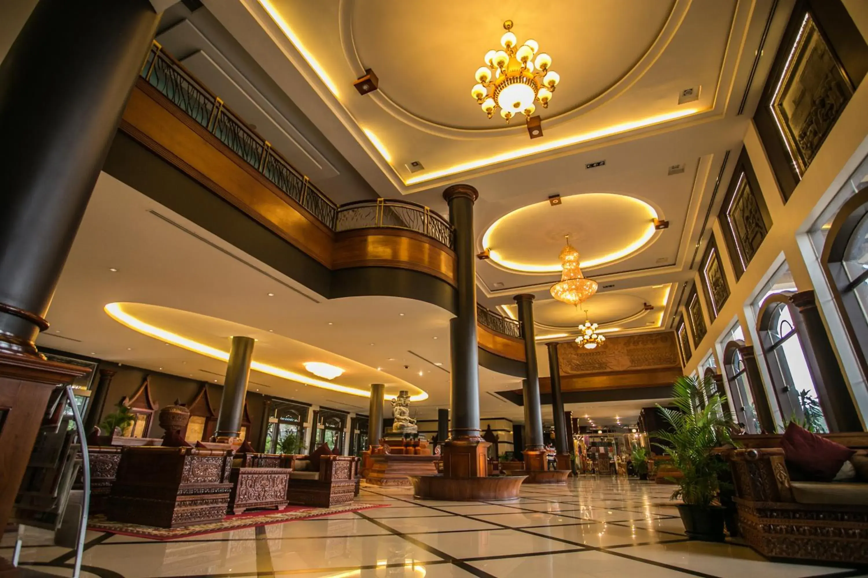 Lobby or reception, Restaurant/Places to Eat in Pacific Hotel & Spa