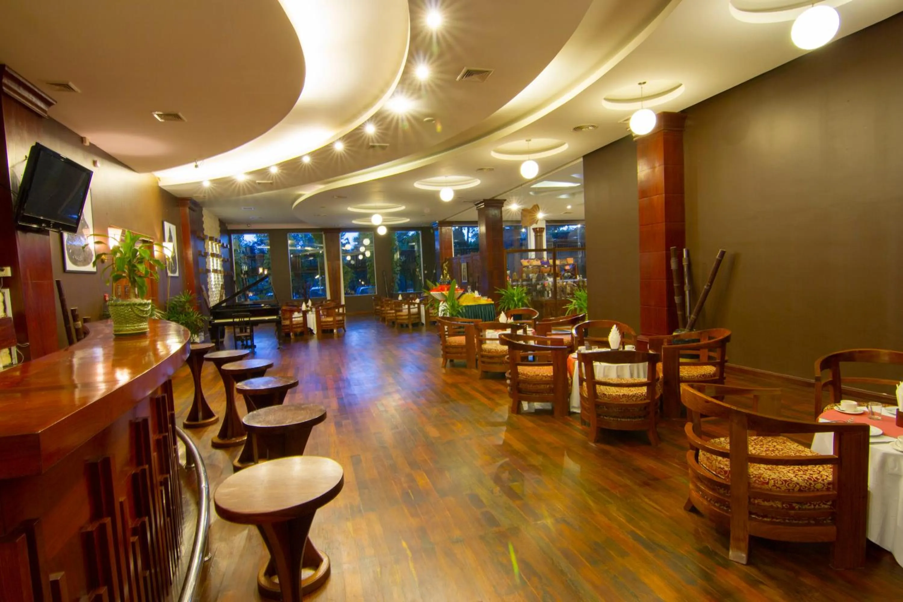 Lounge or bar in Pacific Hotel & Spa