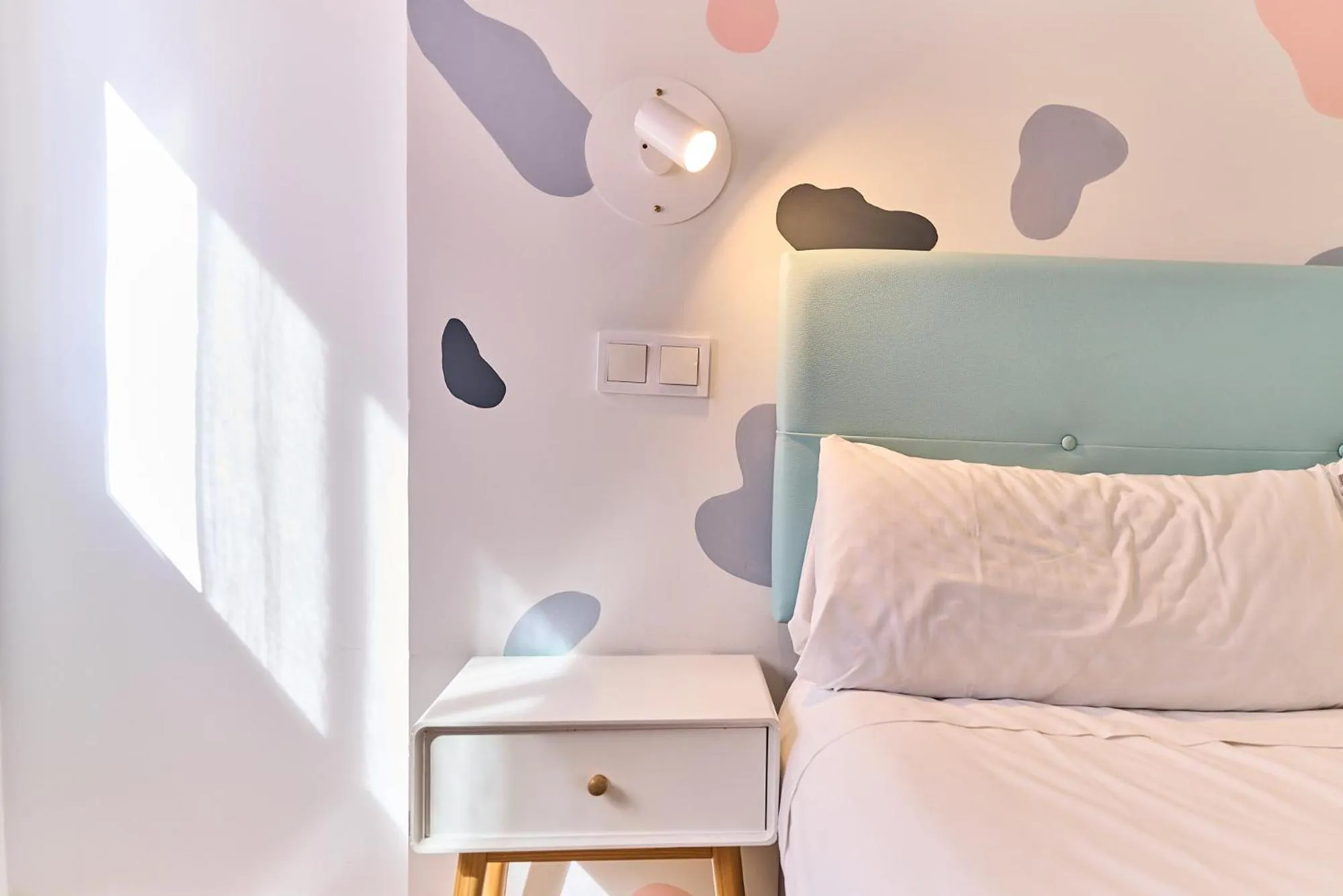 Bed in Hostal Carmen by gaiarooms