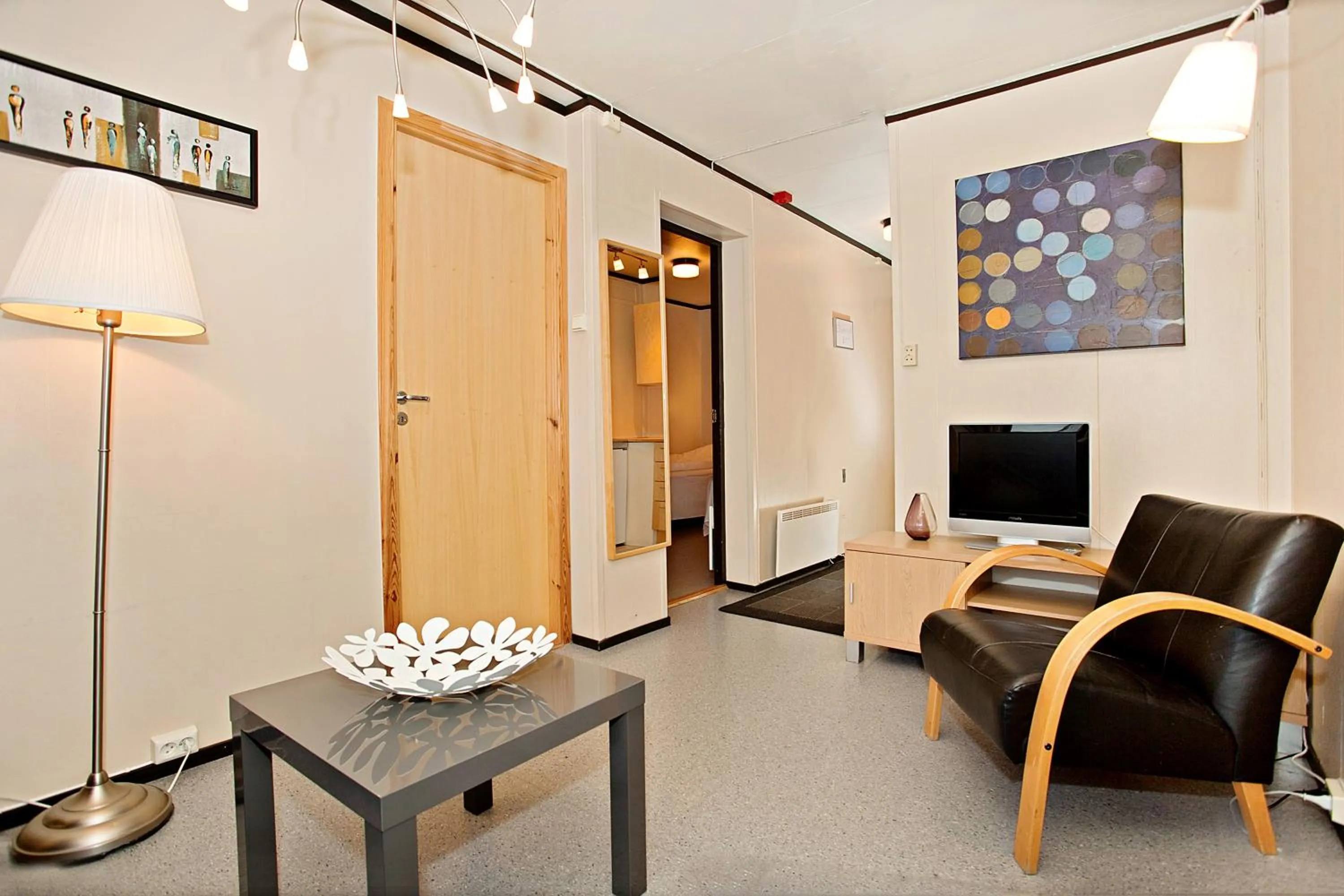 TV and multimedia in Sandmoen Bed & Breakfast, Free Parking