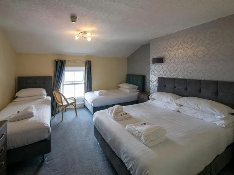 Bedroom, Bed in Winchmore Hotel