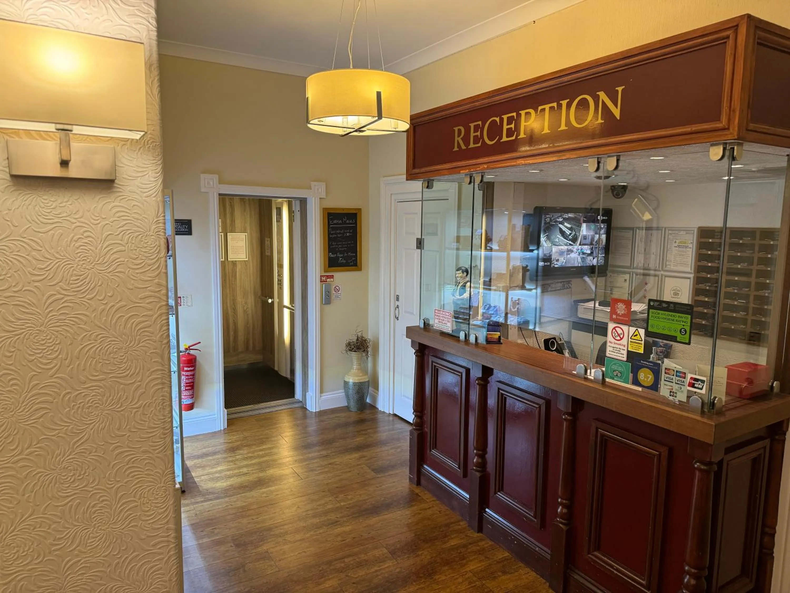 Lobby or reception in Winchmore Hotel