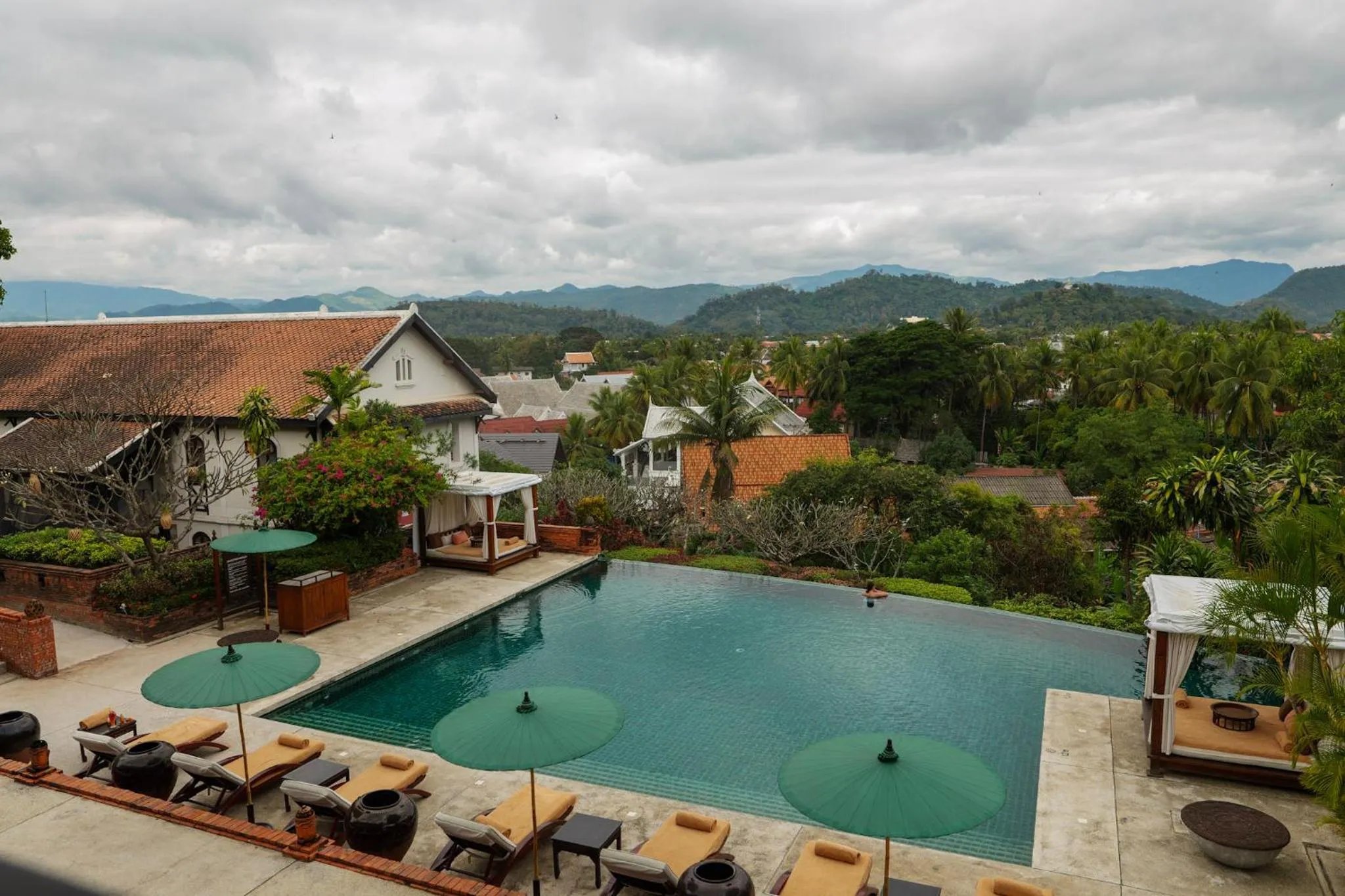 Swimming pool in La Résidence Phou Vao