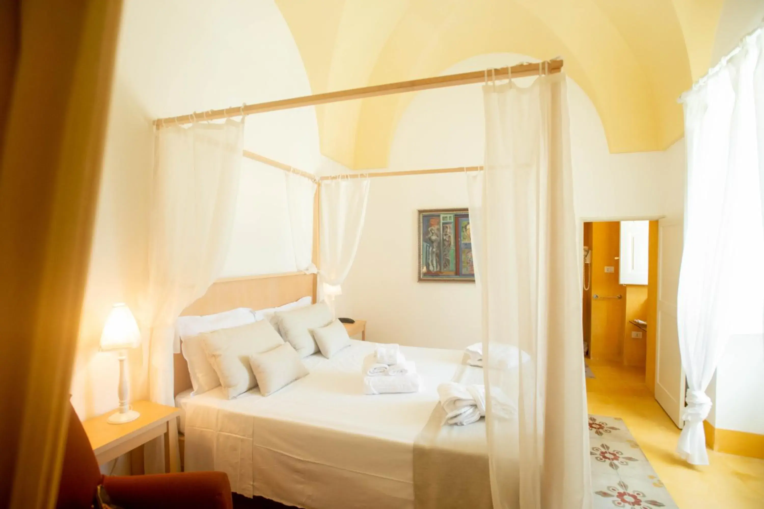 Suite in Relais Masseria Villa Cenci Suite in Relais Masseria Villa Cenci