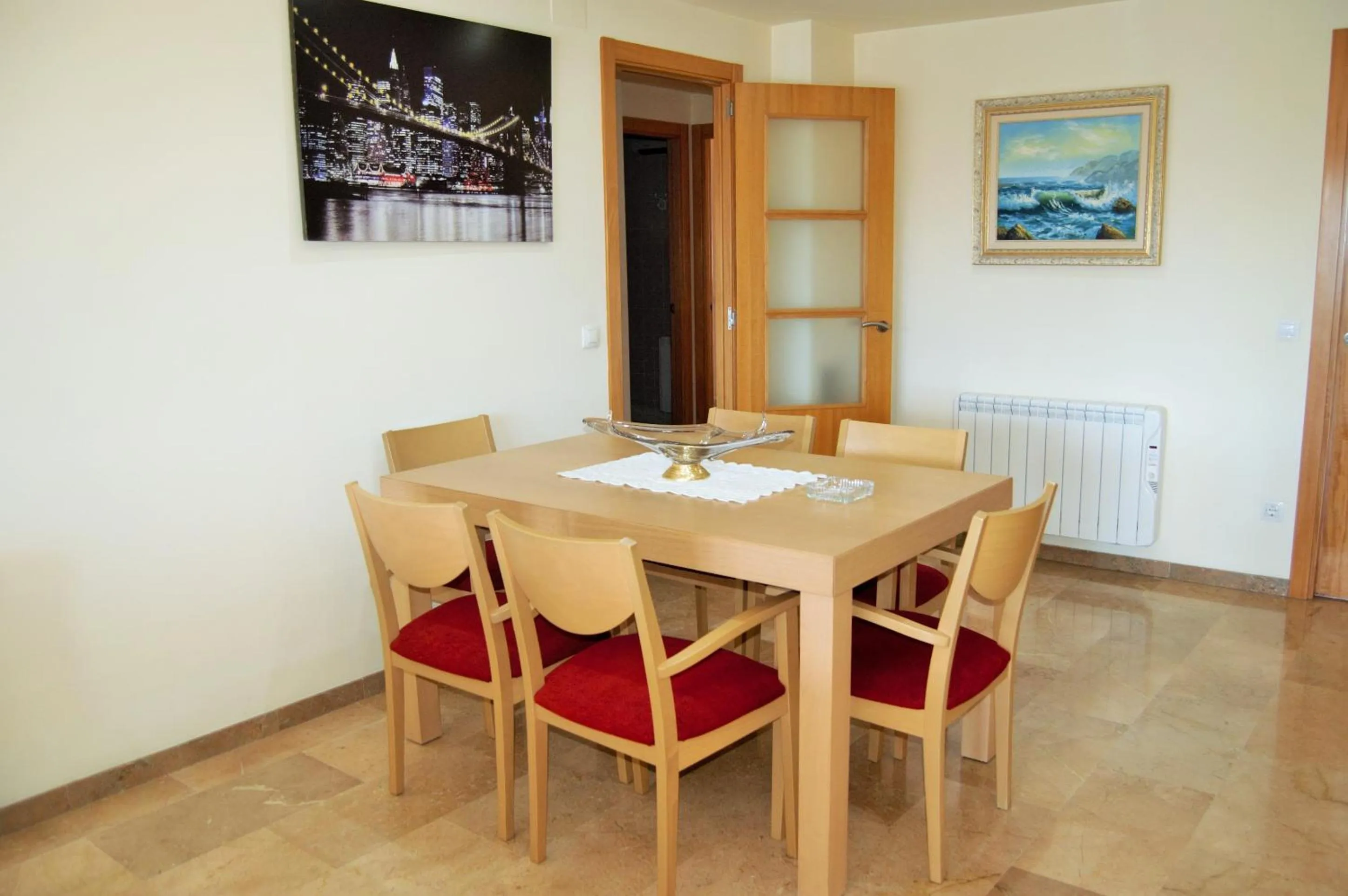 Dining area in Apartamento Ainara Garden Family