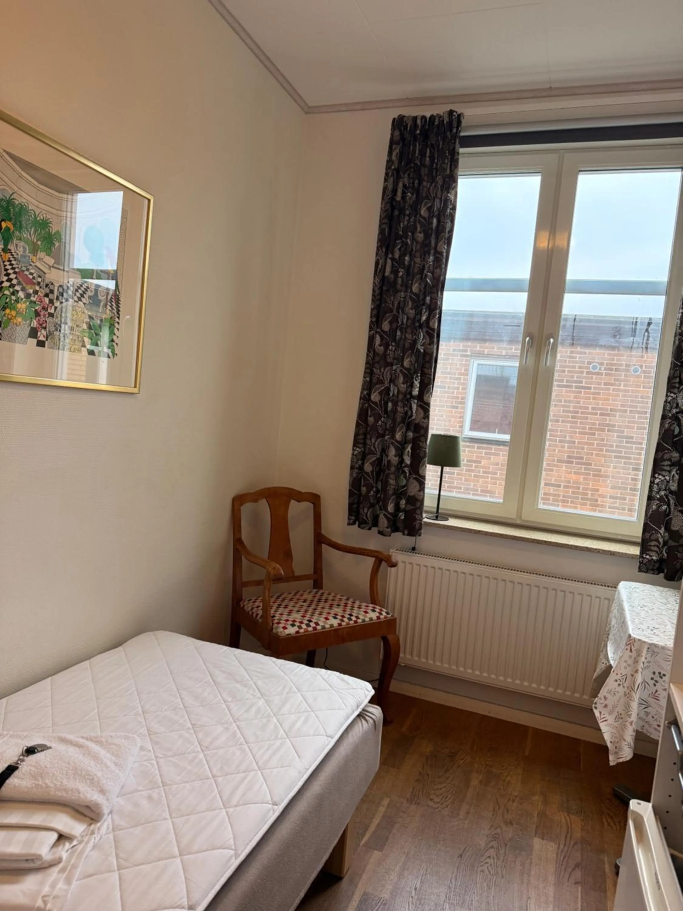 Photo of the whole room, Bed in Torget Vandrarhem