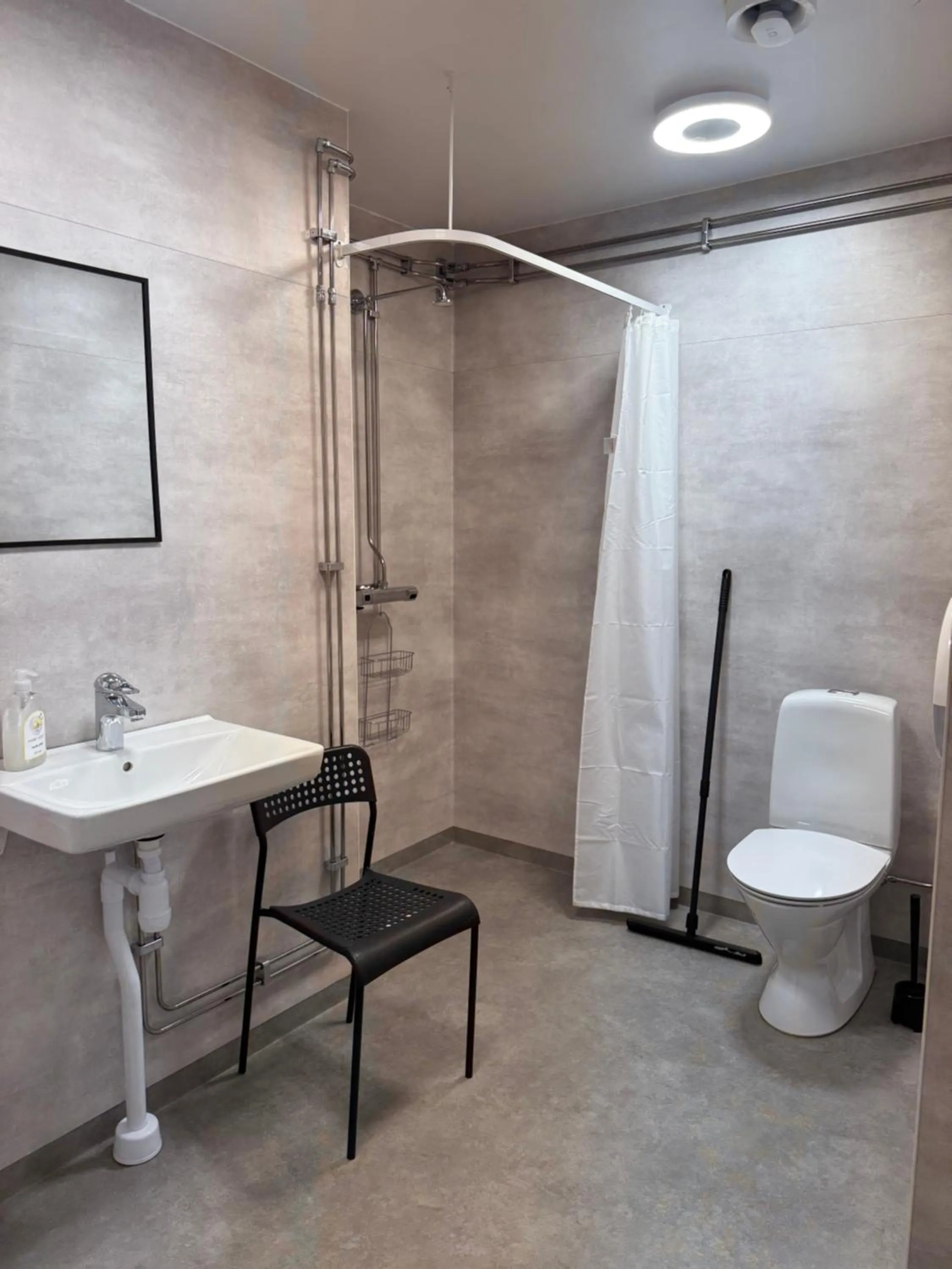 Bathroom in Torget Vandrarhem