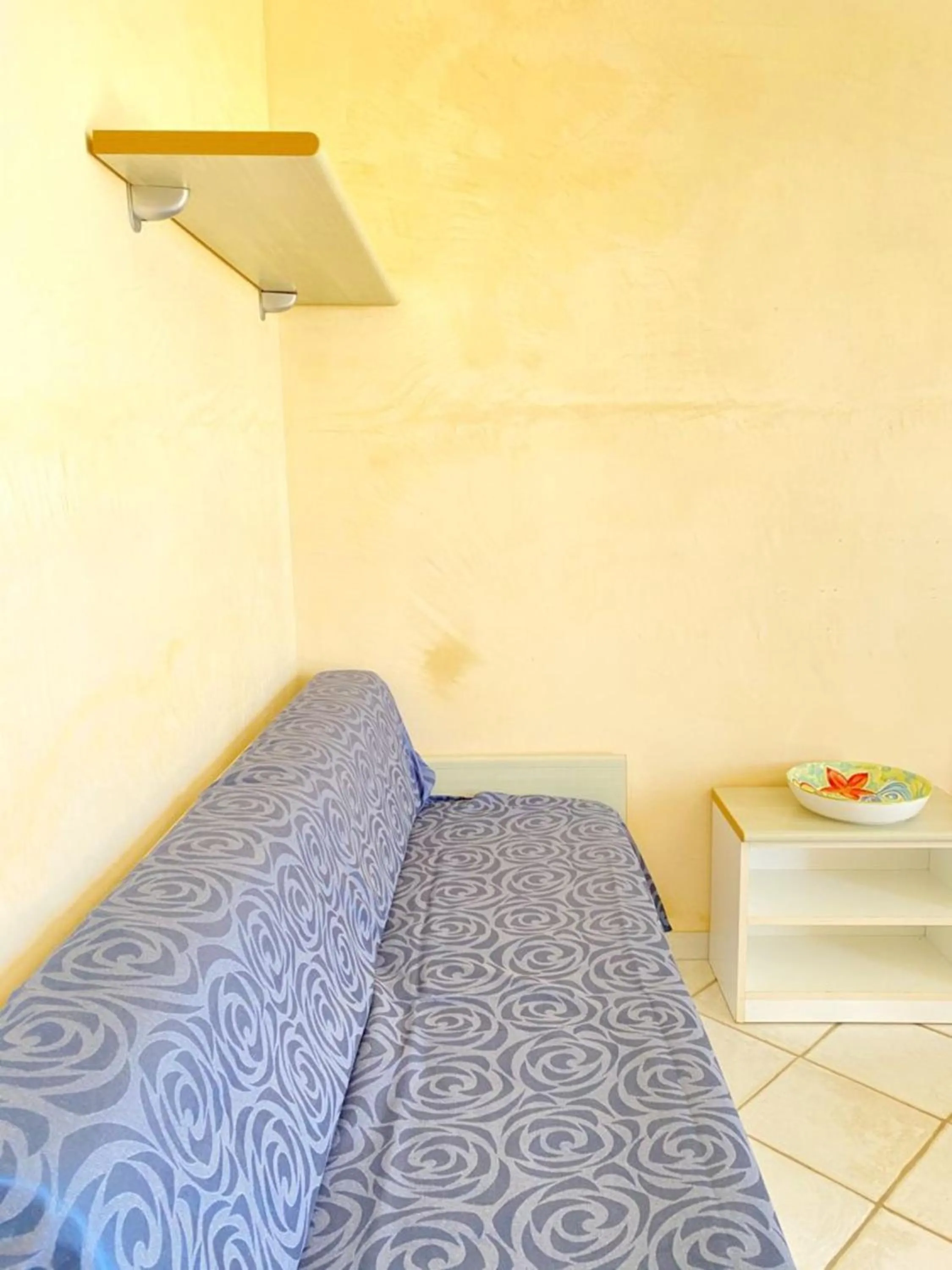 Living room, Bed in Tramonti Residence