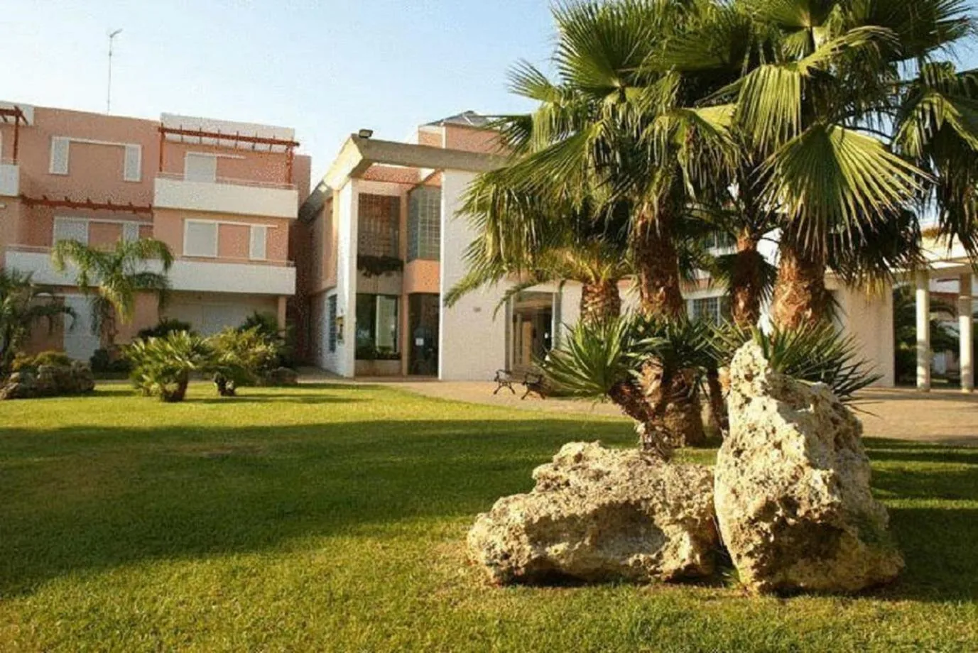 Facade/entrance in Tramonti Residence