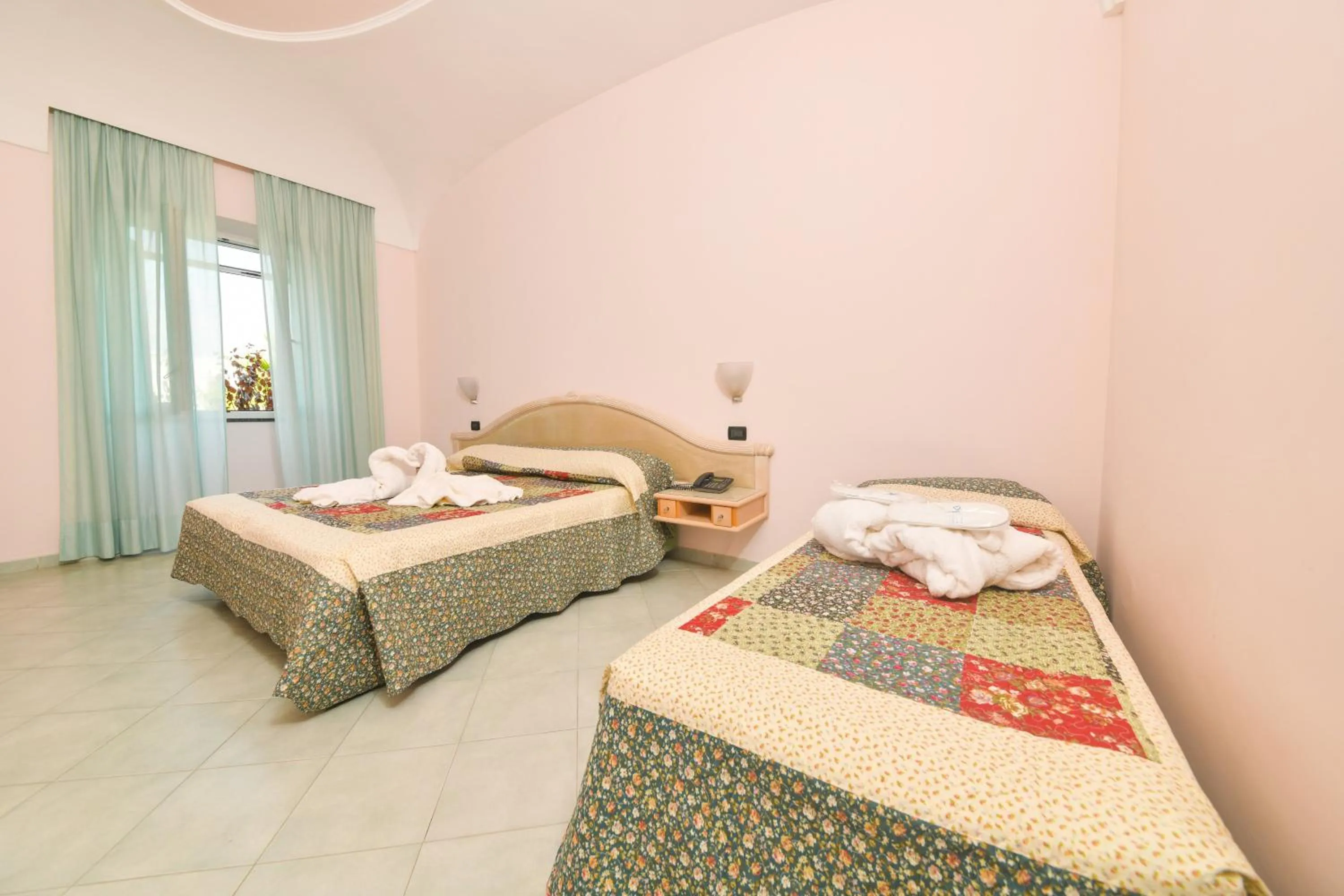 Bedroom, Bed in Hotel Felix Terme