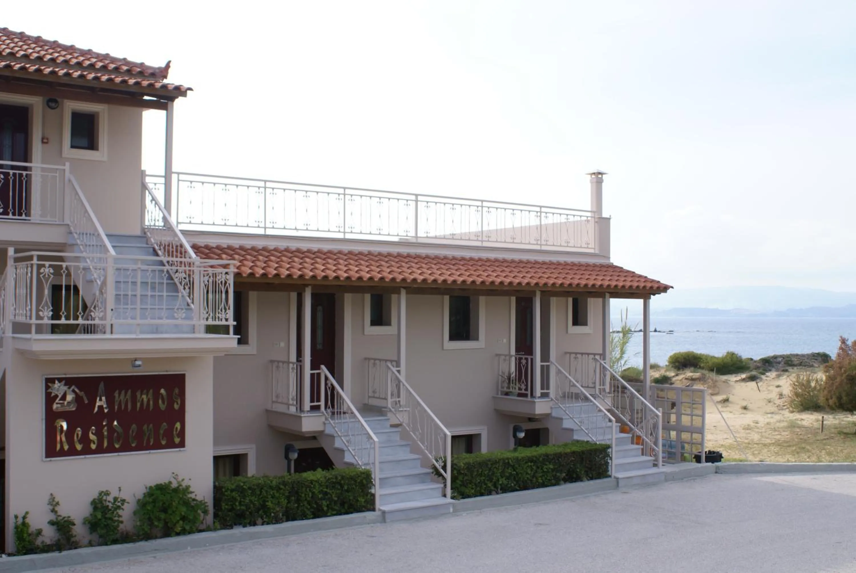 Facade/entrance in Ammos Residence