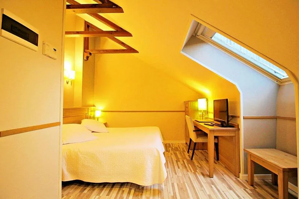 Photo of the whole room, Bed in Hotel Alda A Boira